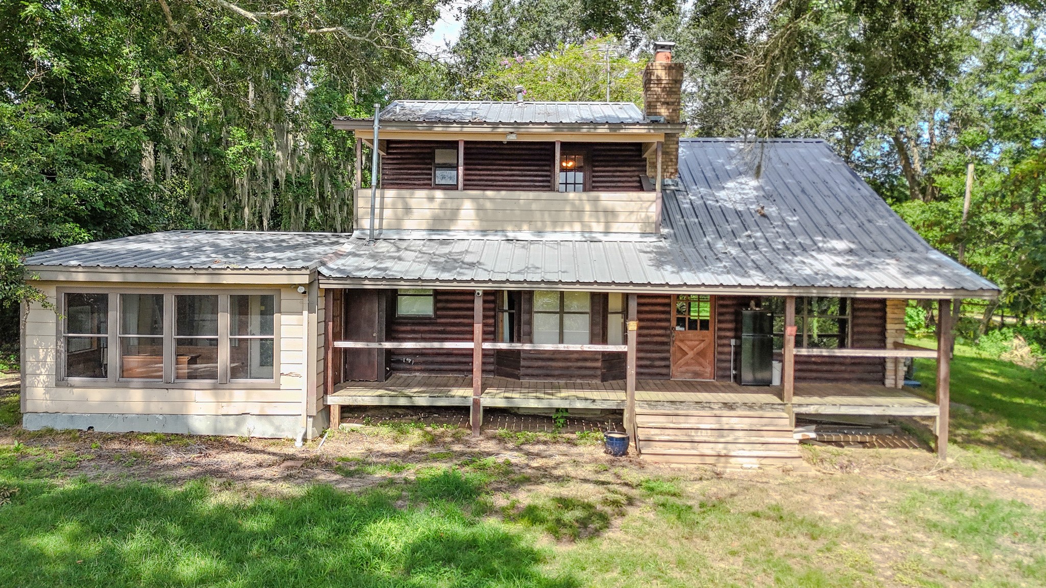 605 Clayton Street Property Photo 4