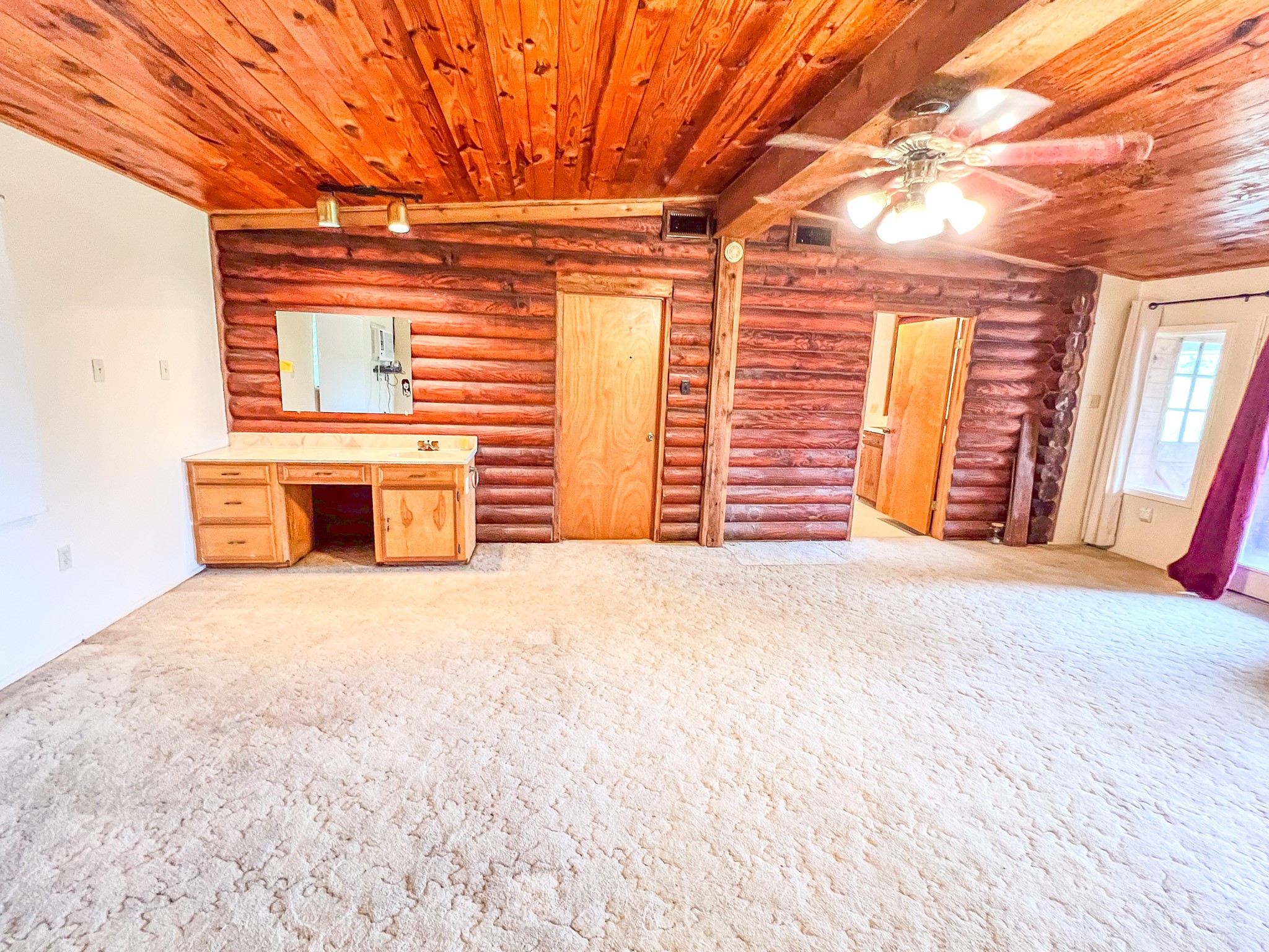 605 Clayton Street Property Photo 27