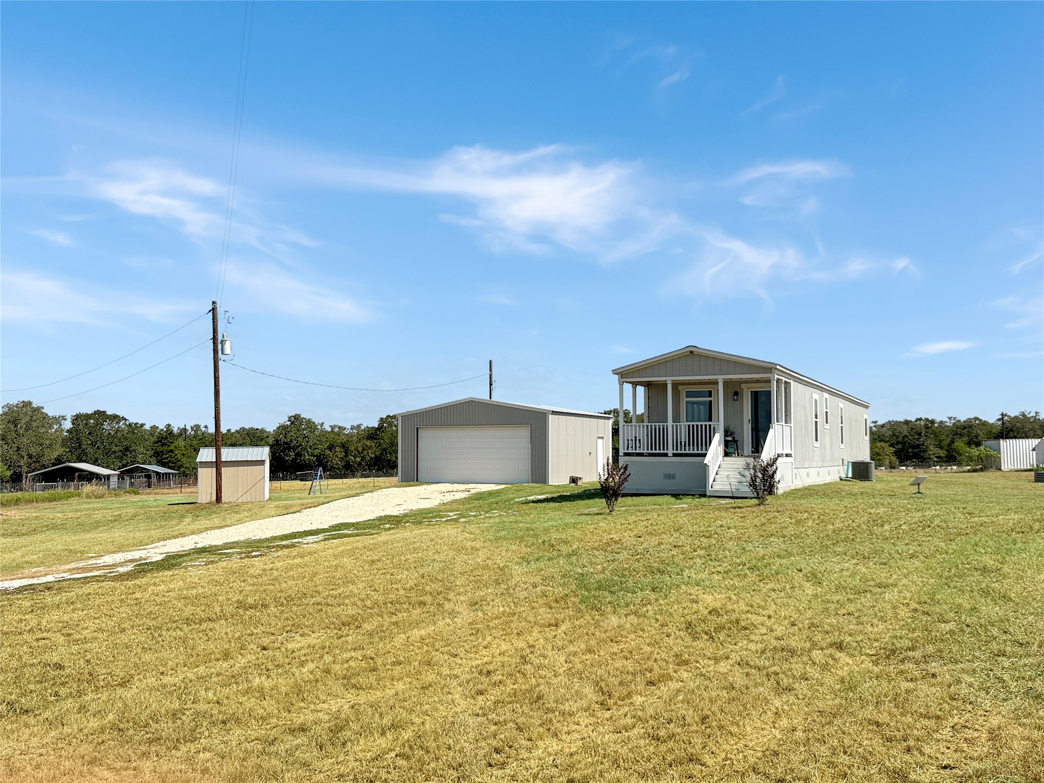 2381 W Us Highway 90 Property Photo 16