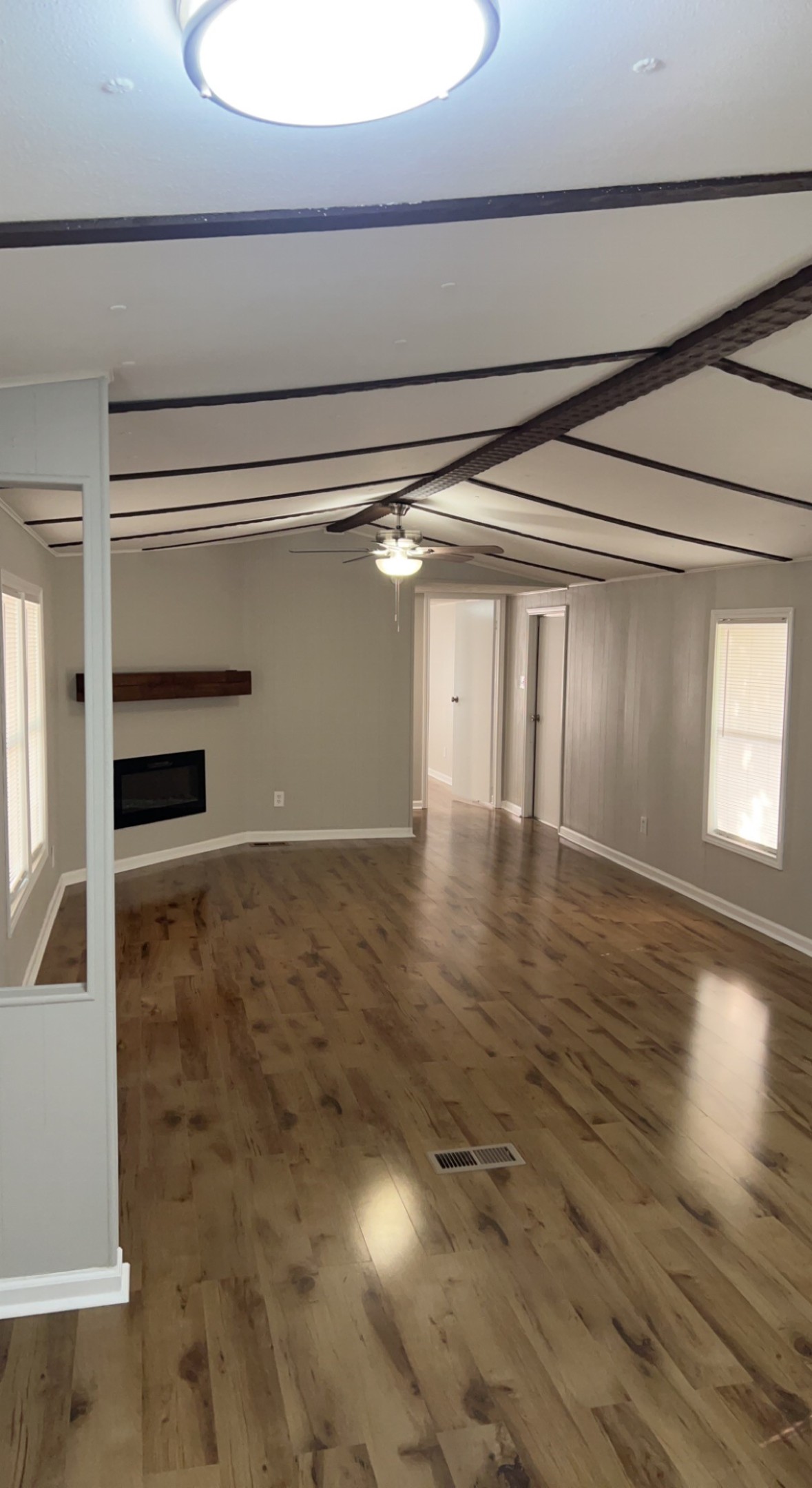 213 Orange St Property Photo 2