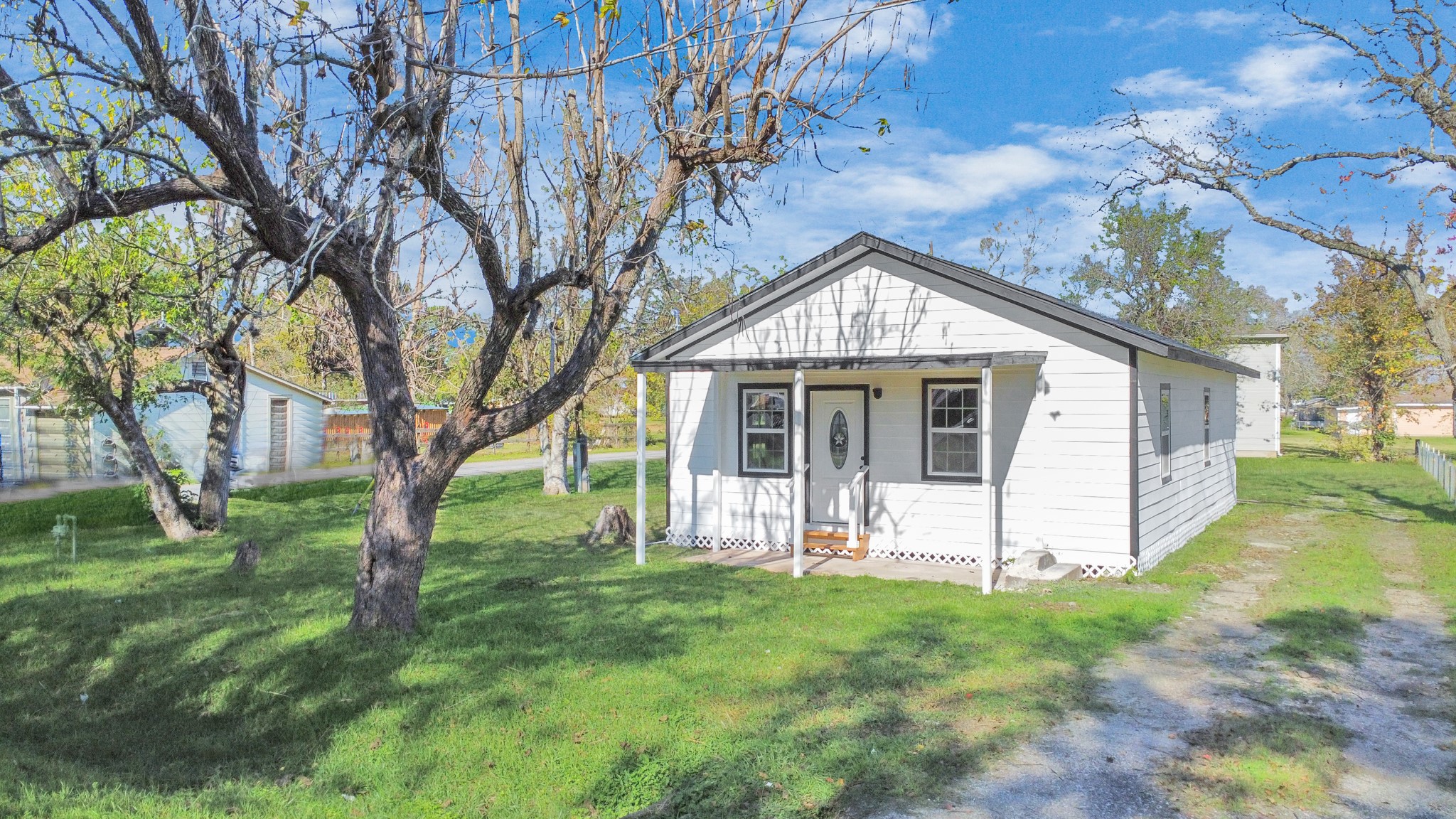614 Koym Street Property Photo
