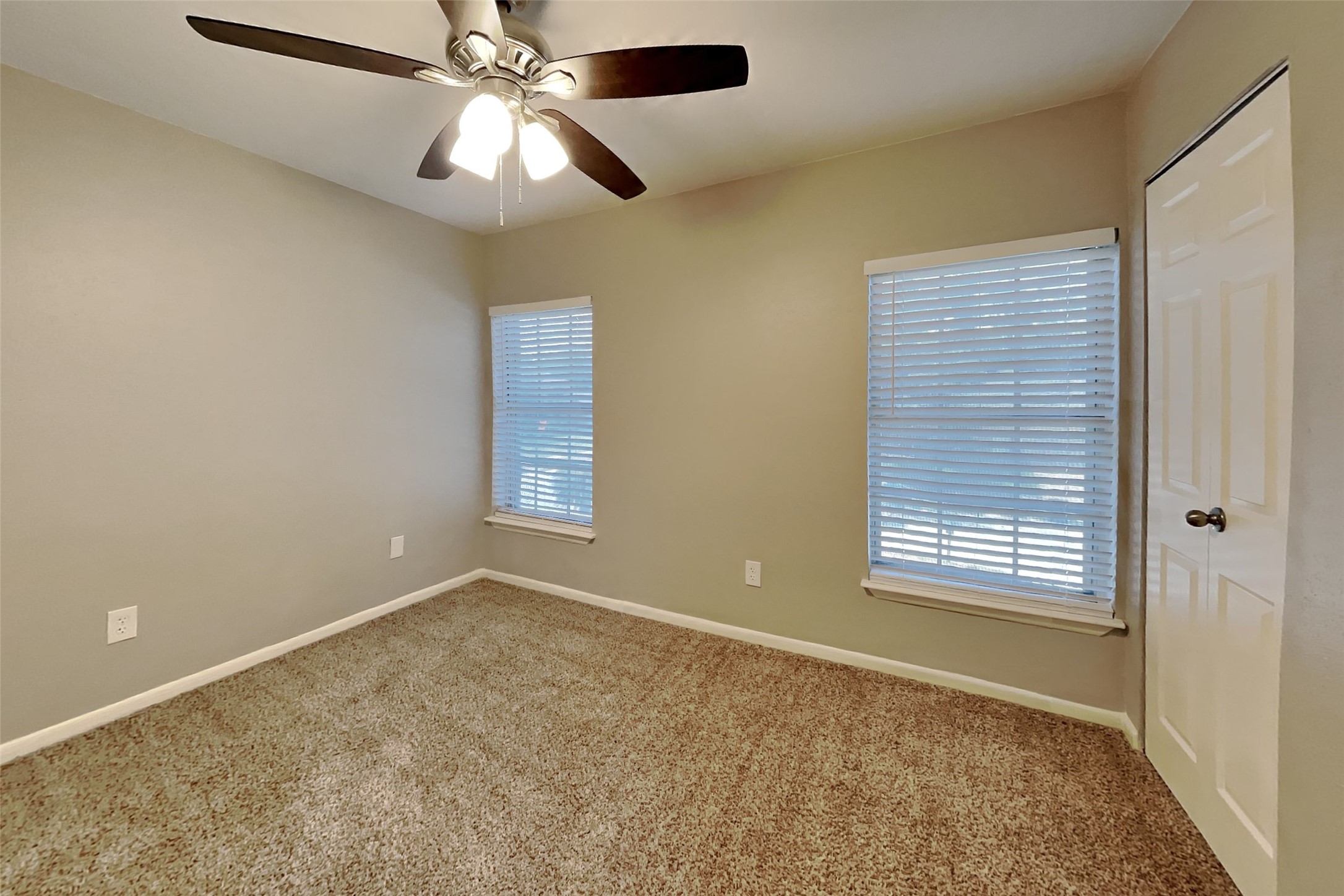 5602 Sage Manor Drive Property Photo 15