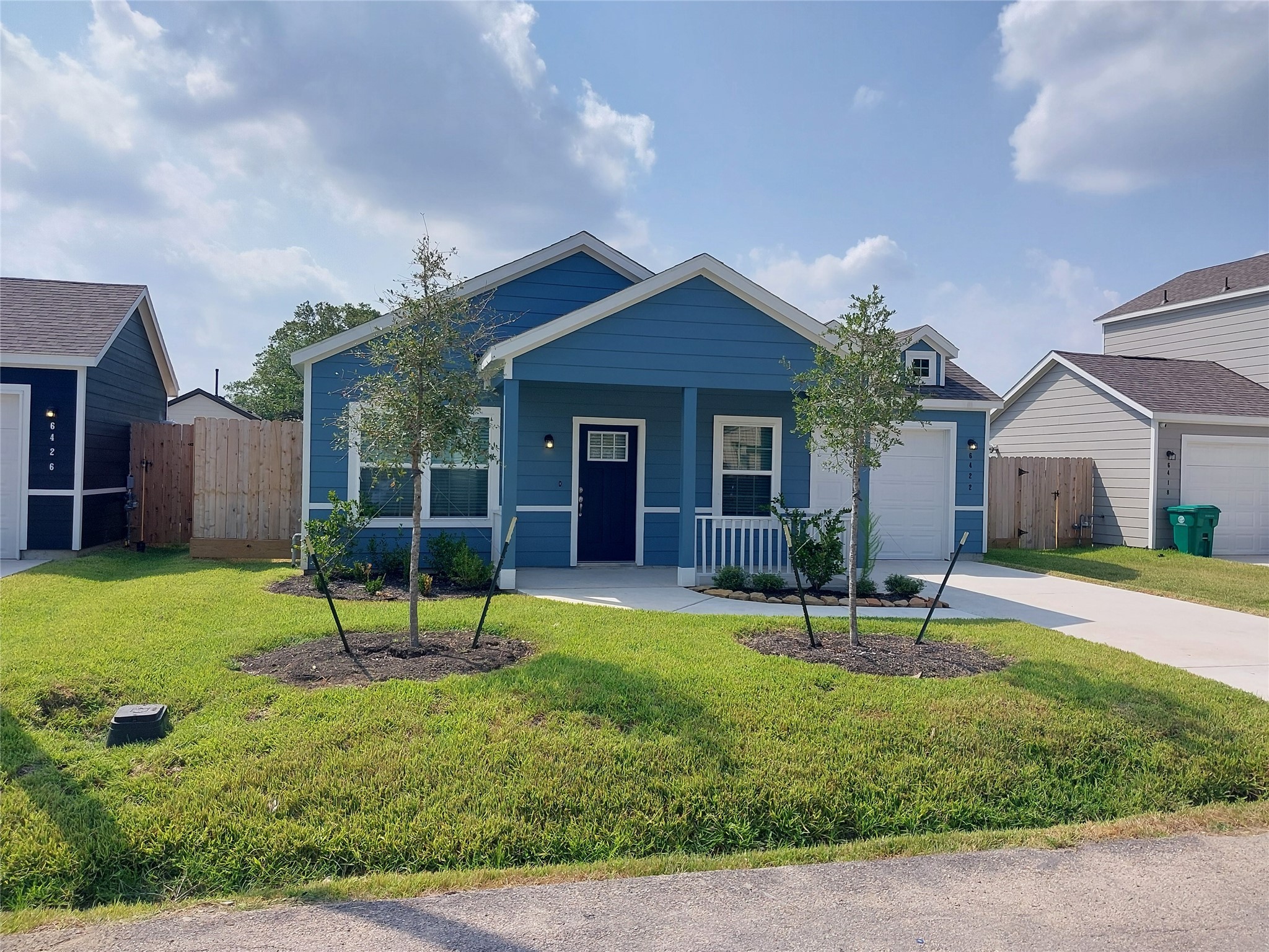 6422 Dumble Street Property Photo 1