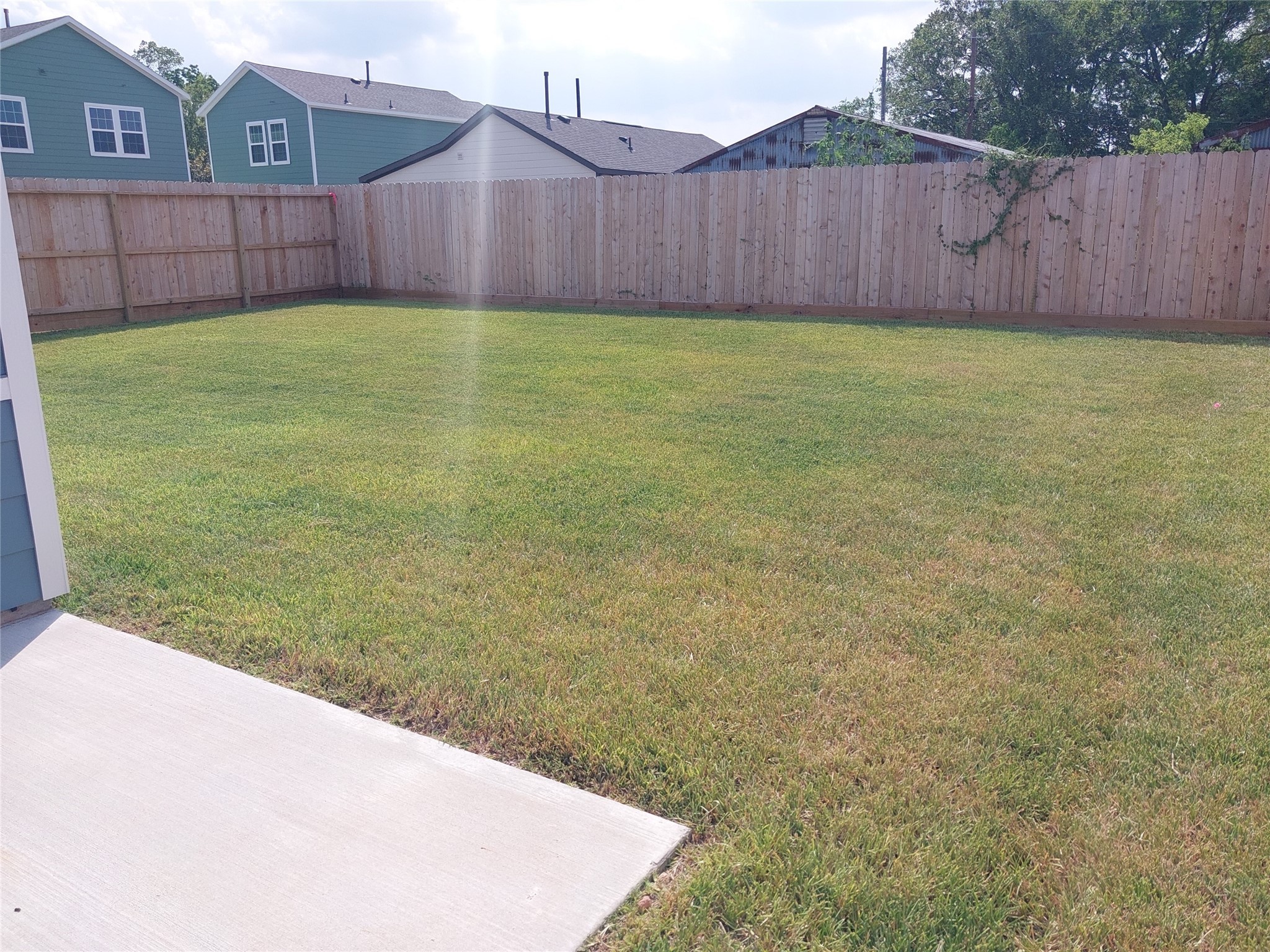 6422 Dumble Street Property Photo 17