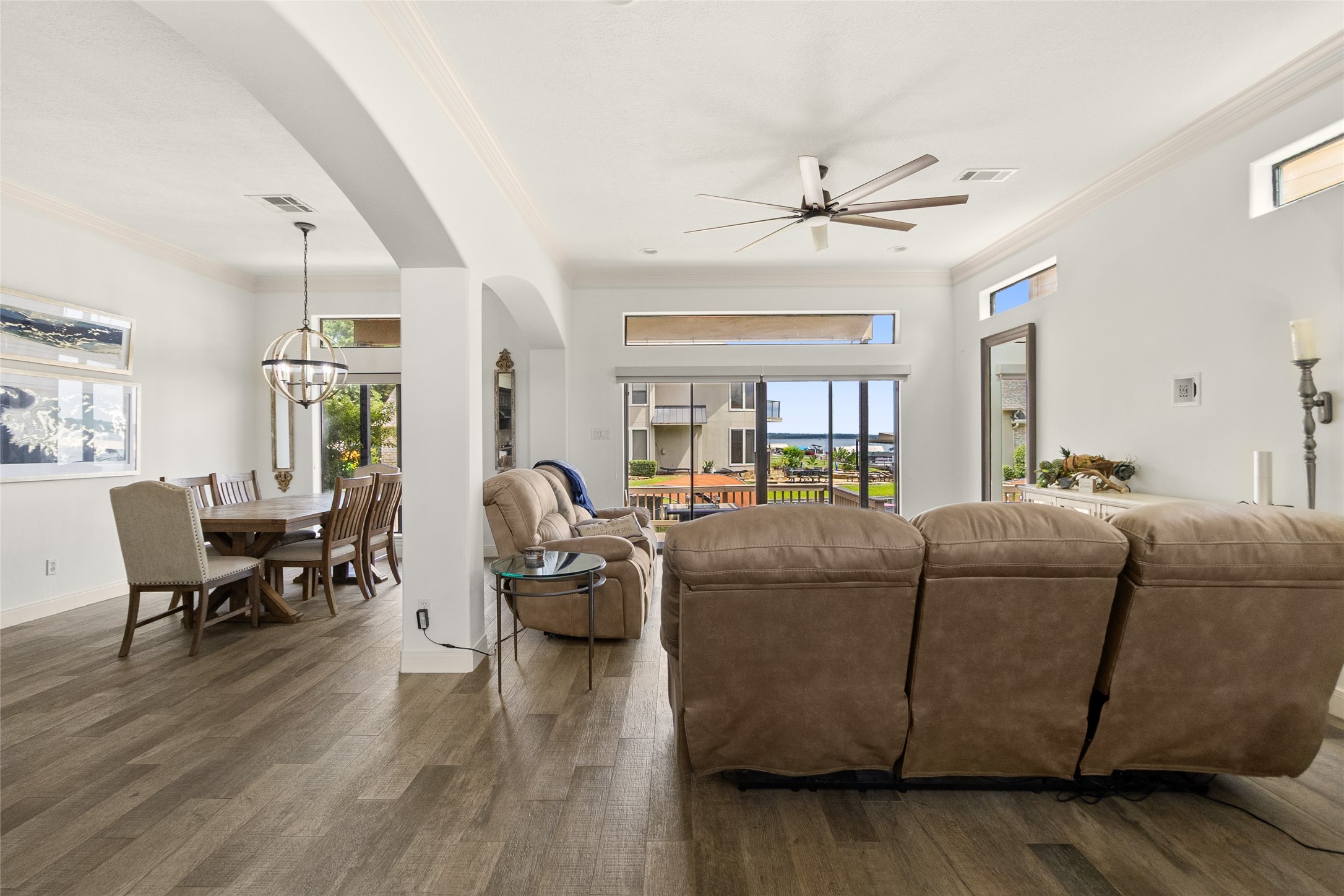 350 Old Aqua Landing E Property Photo 6