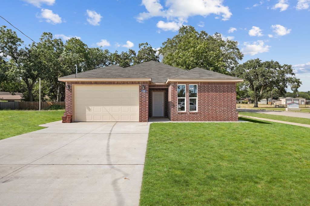 2286 Bois D Arcade Property Photo 1