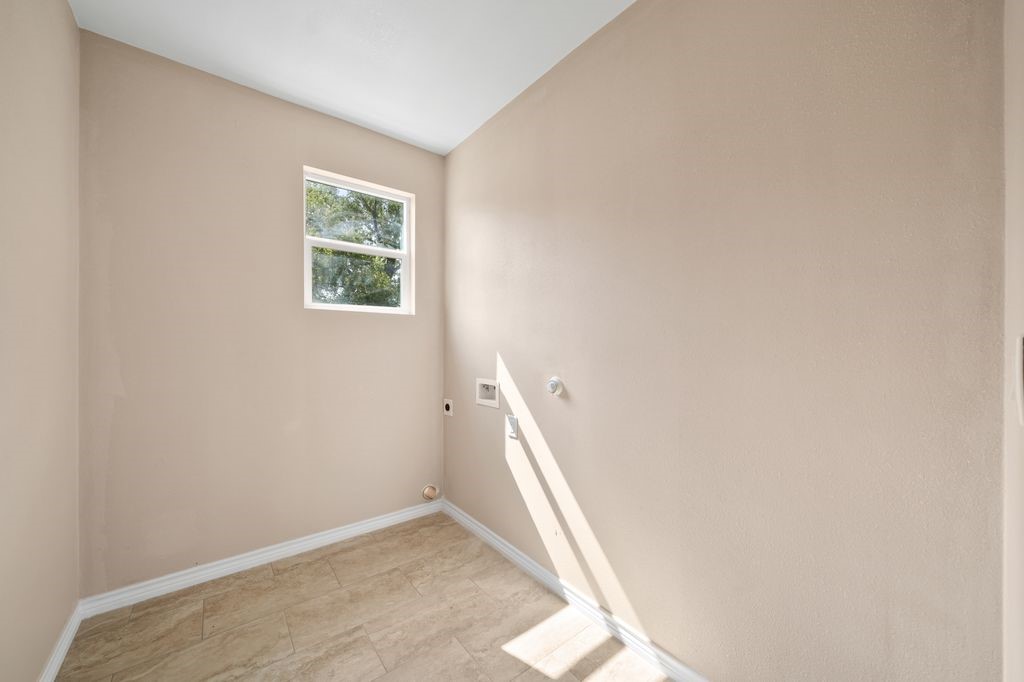 2286 Bois D Arcade Property Photo 8