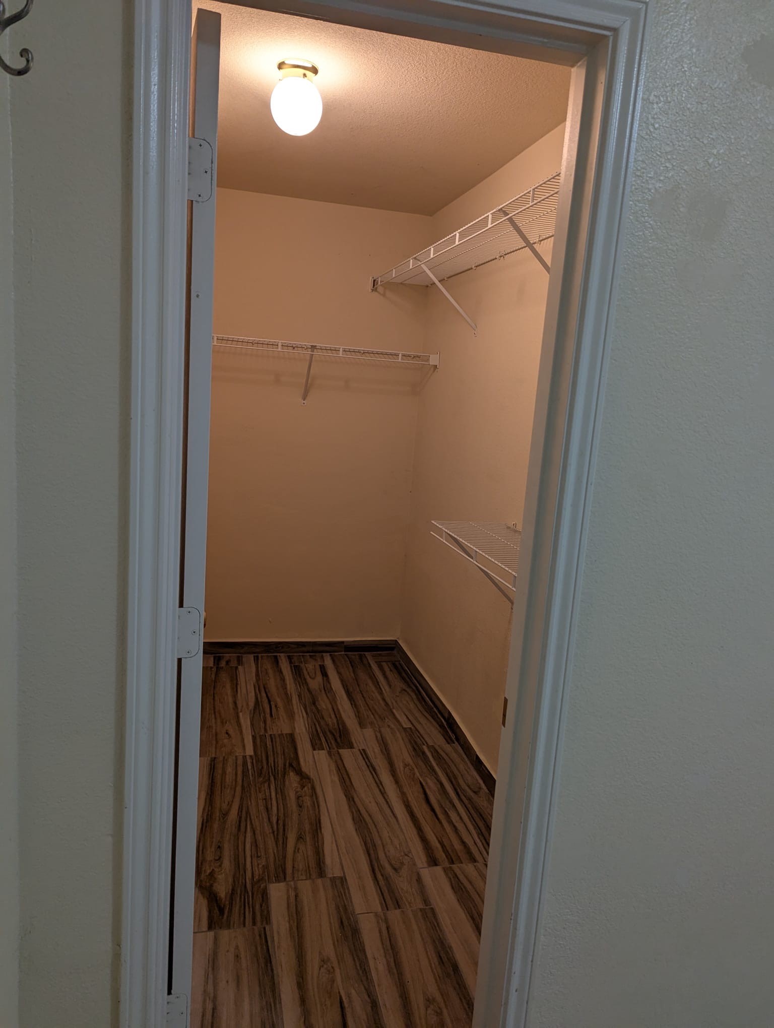 4035 Cary Creek Drive Property Photo 7