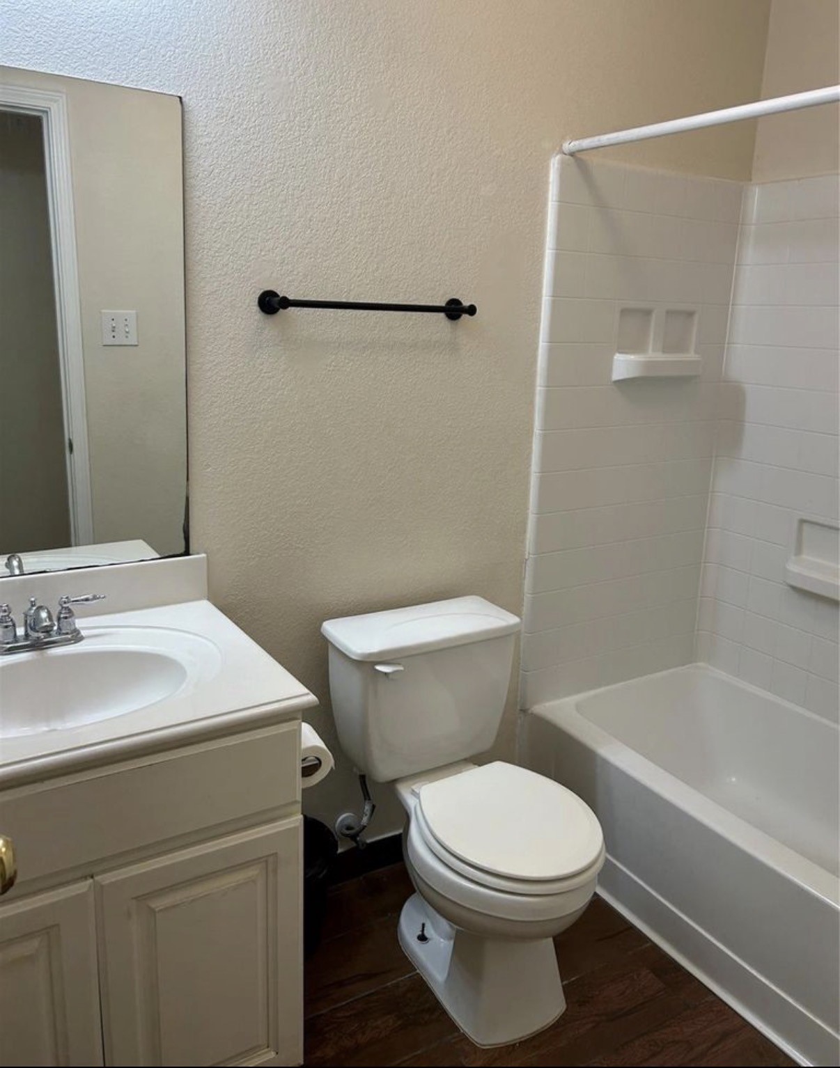 4035 Cary Creek Drive Property Photo 11