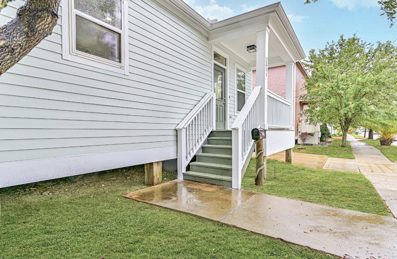 2311 Mary Moody Northern Street Property Photo 5