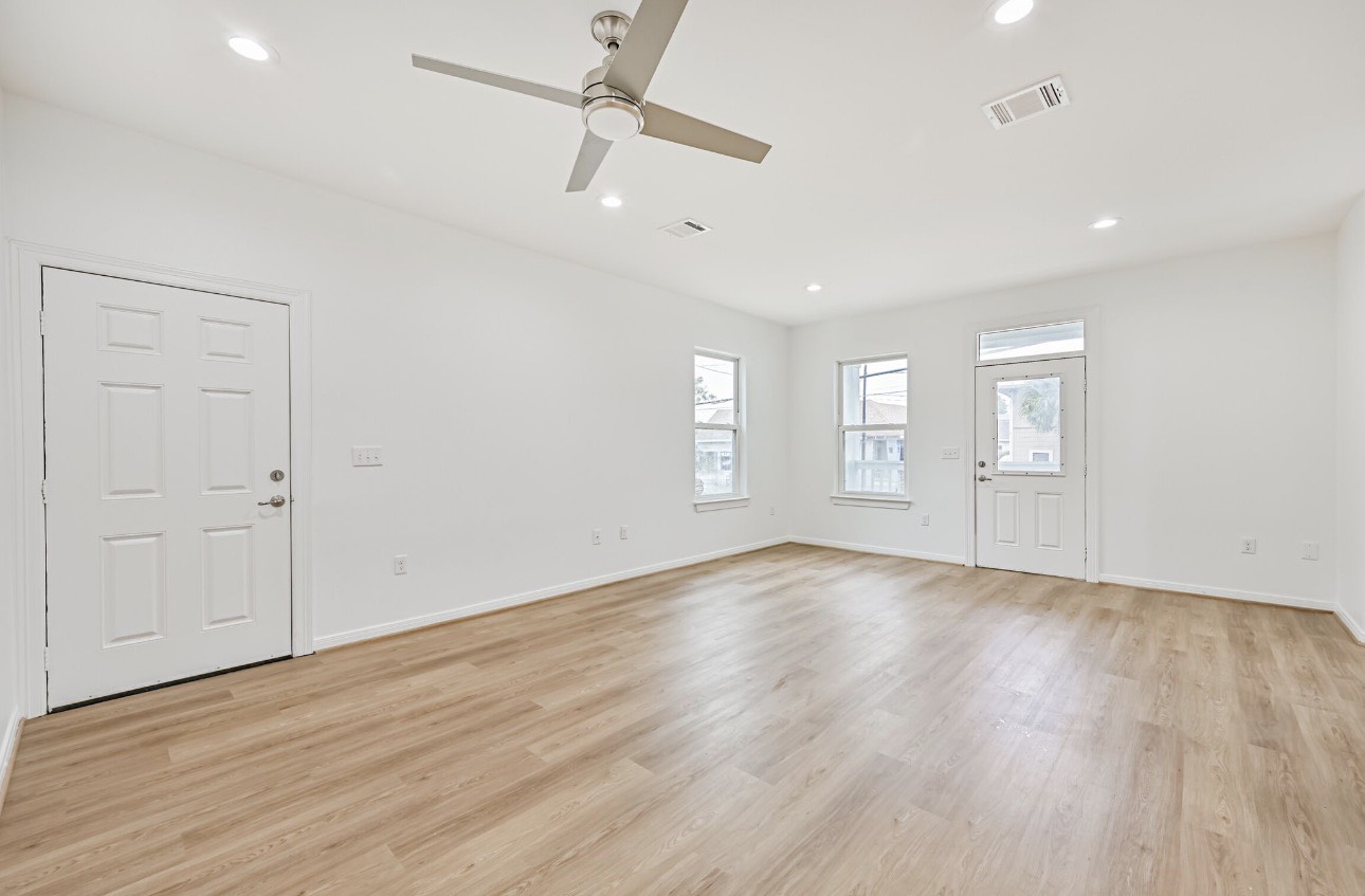 2311 Mary Moody Northern Street Property Photo 8