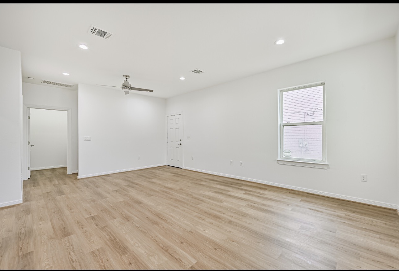 2311 Mary Moody Northern Street Property Photo 10