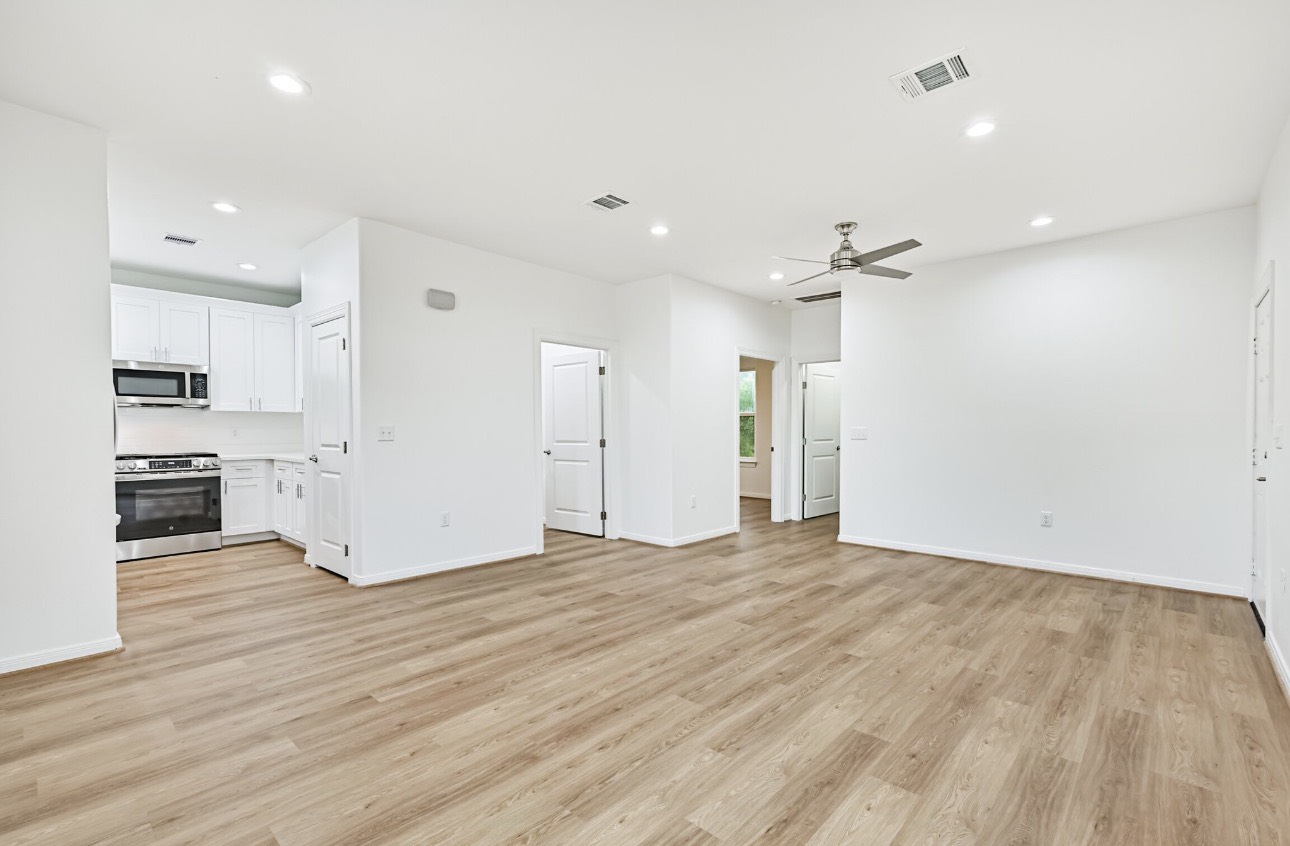 2311 Mary Moody Northern Street Property Photo 11