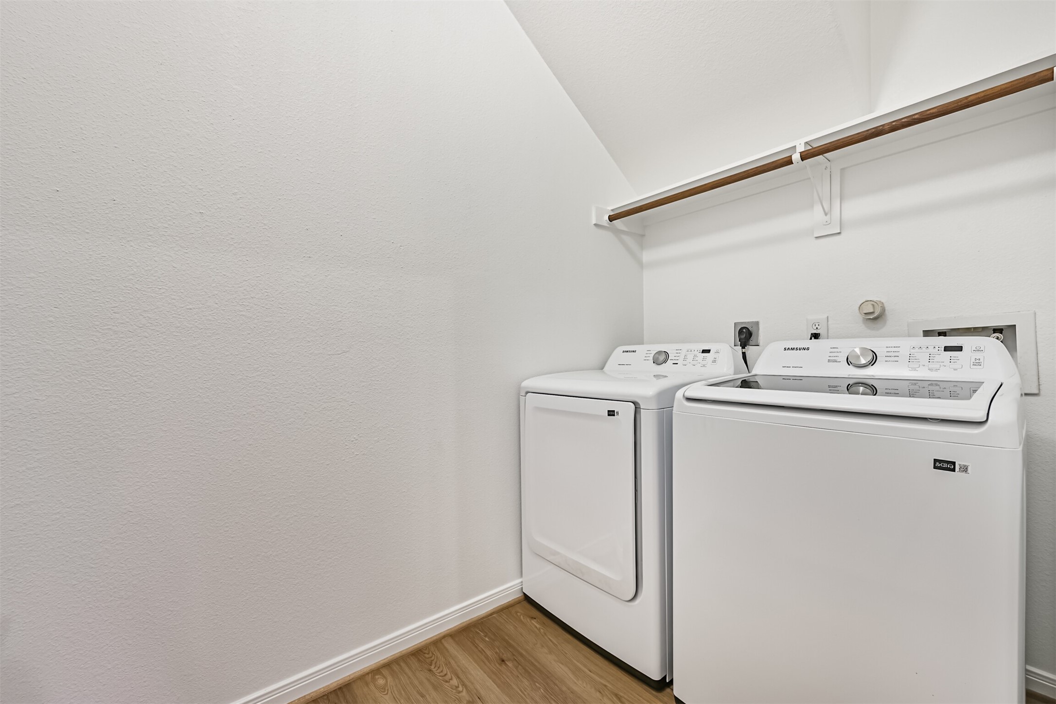 2311 Mary Moody Northern Street Property Photo 23