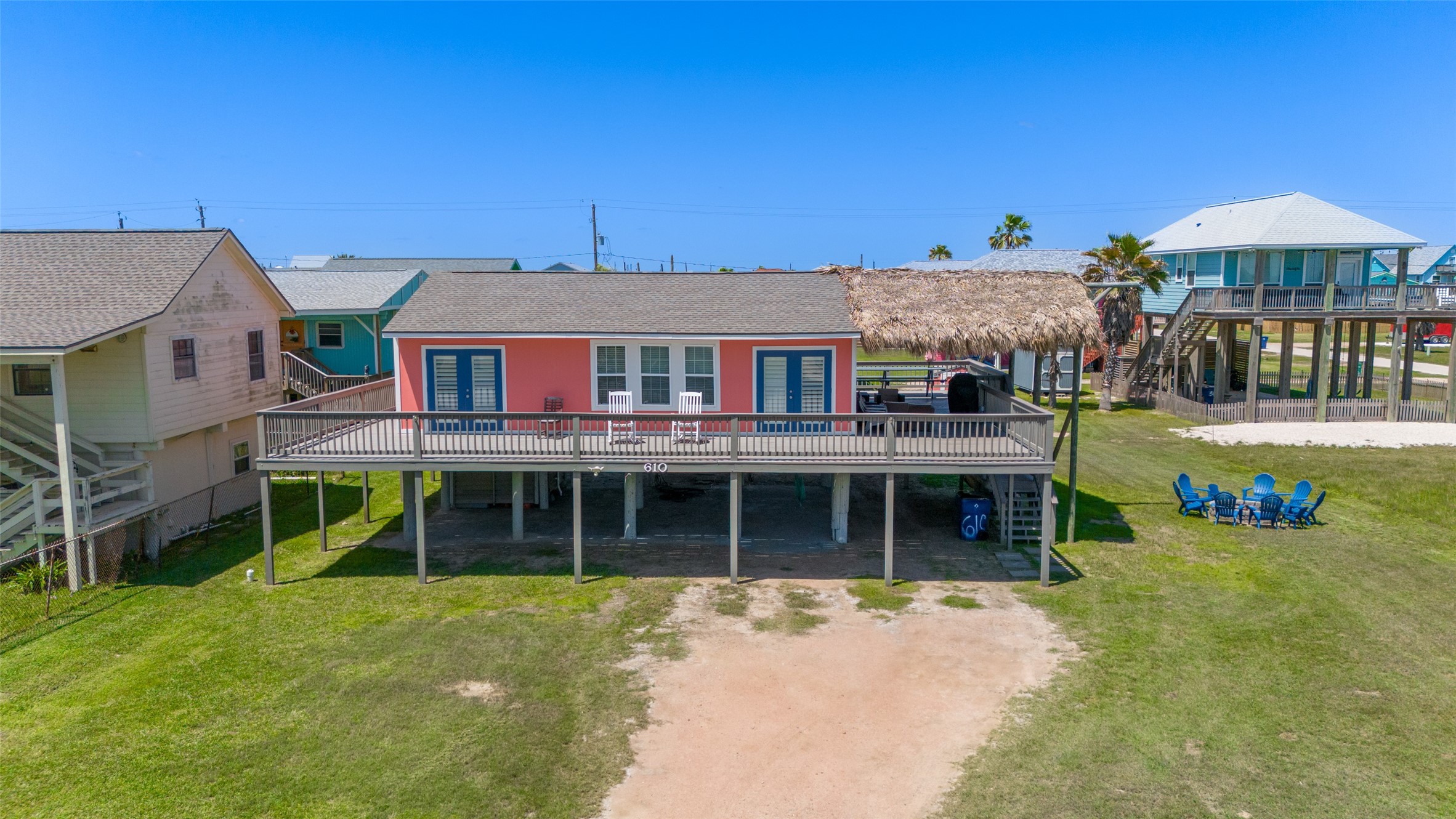 610 Surf Drive Property Photo 1