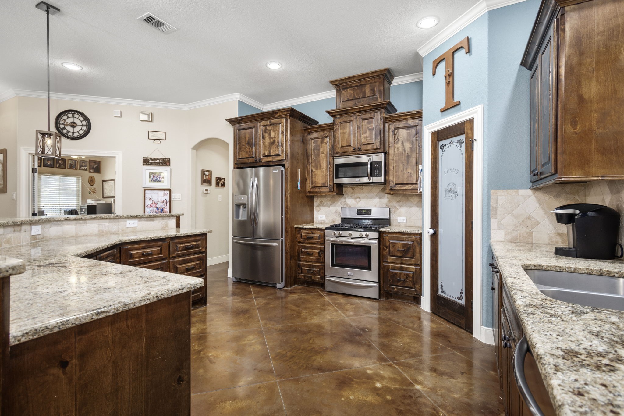 20585 Sh 146 N Property Photo 11