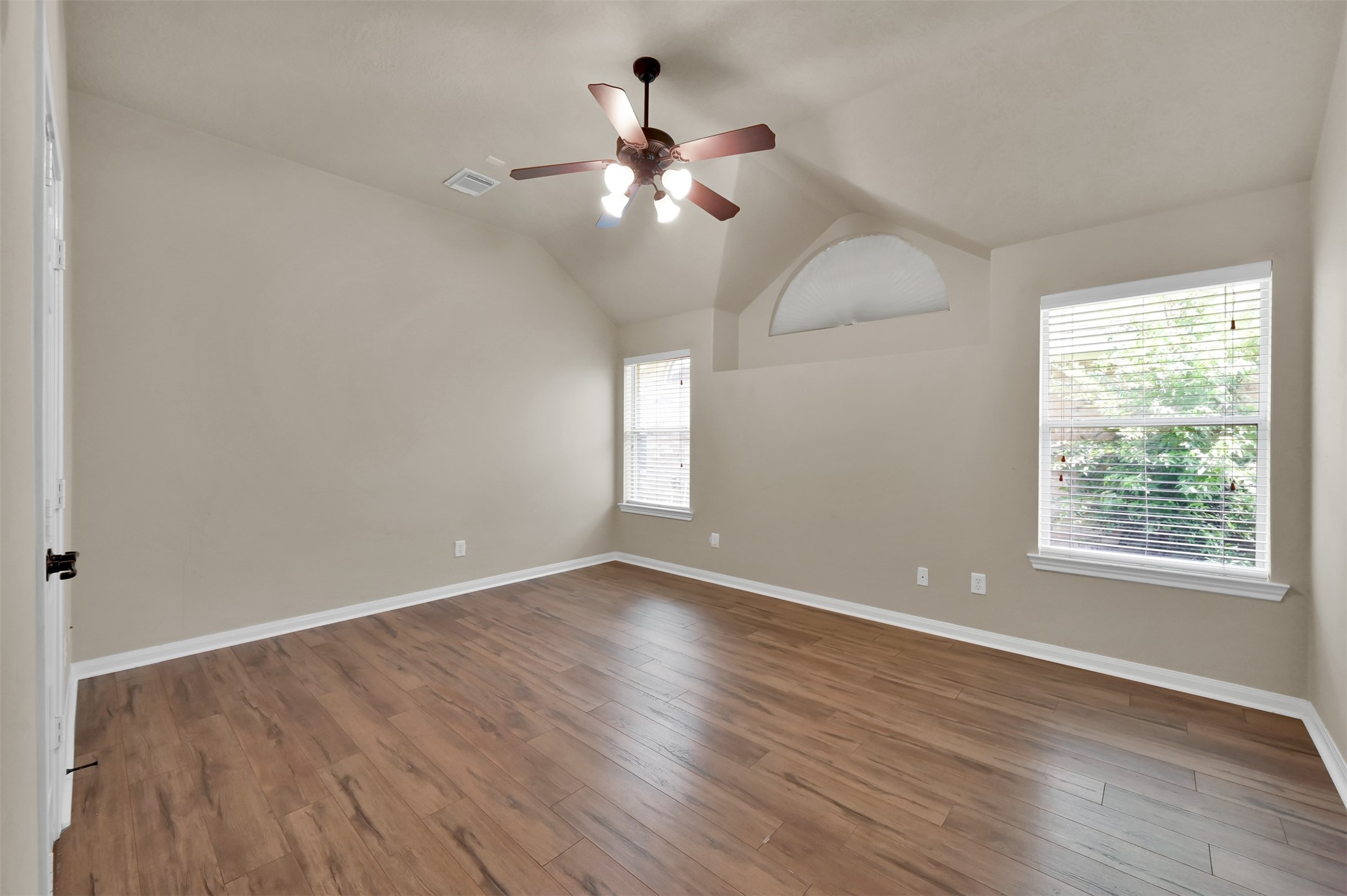 117 E Montfair Boulevard Property Photo 18