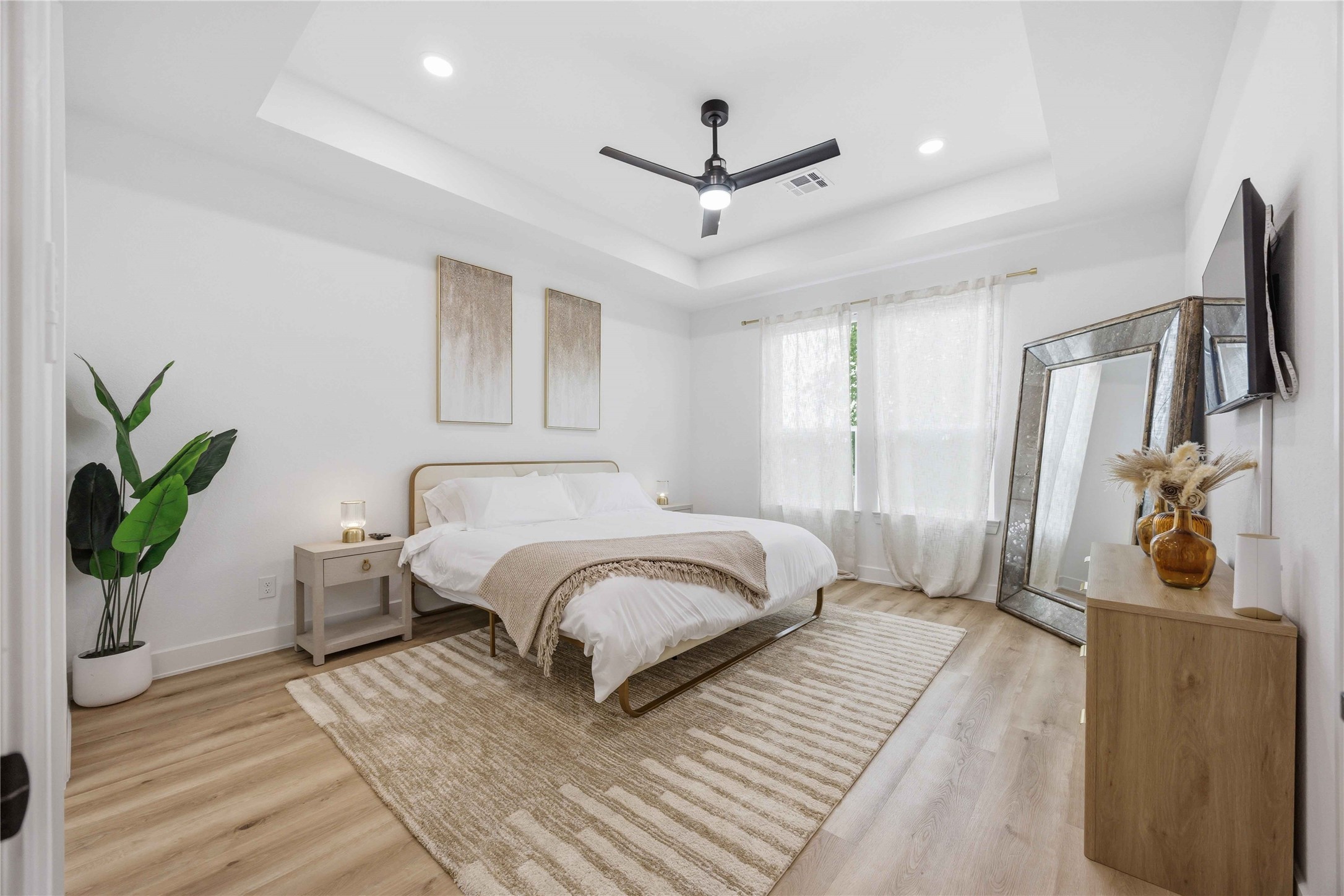 8102 Cannon Street A Property Photo 11