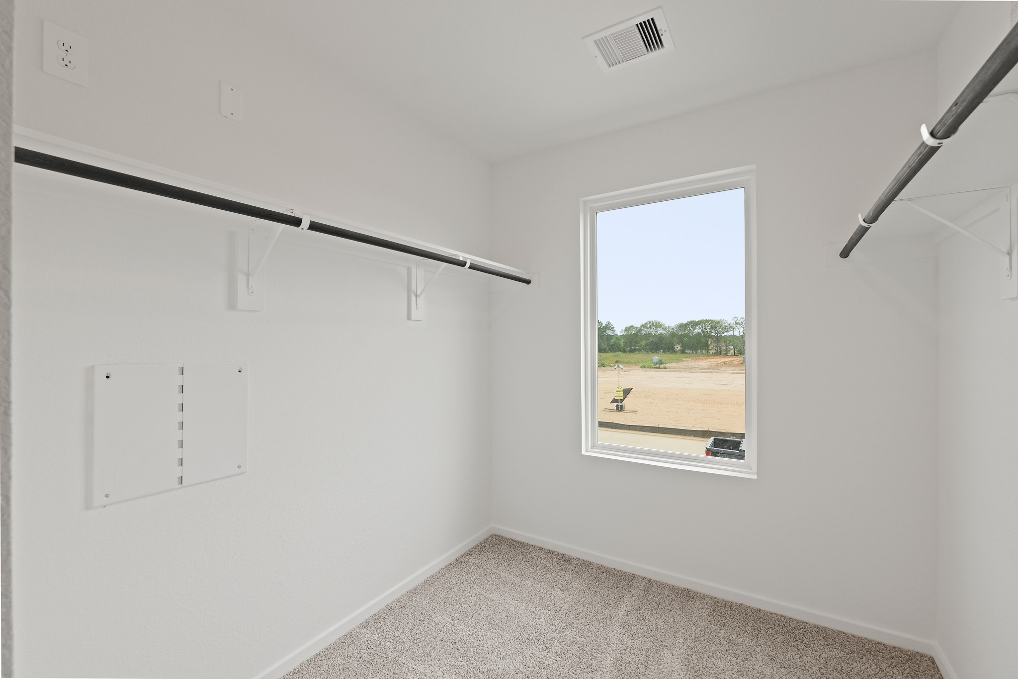 14388 Tawny Street Property Photo 16