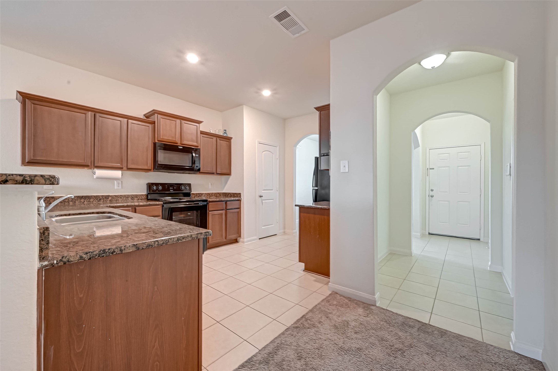 1306 Diamond Drape Drive Property Photo 9