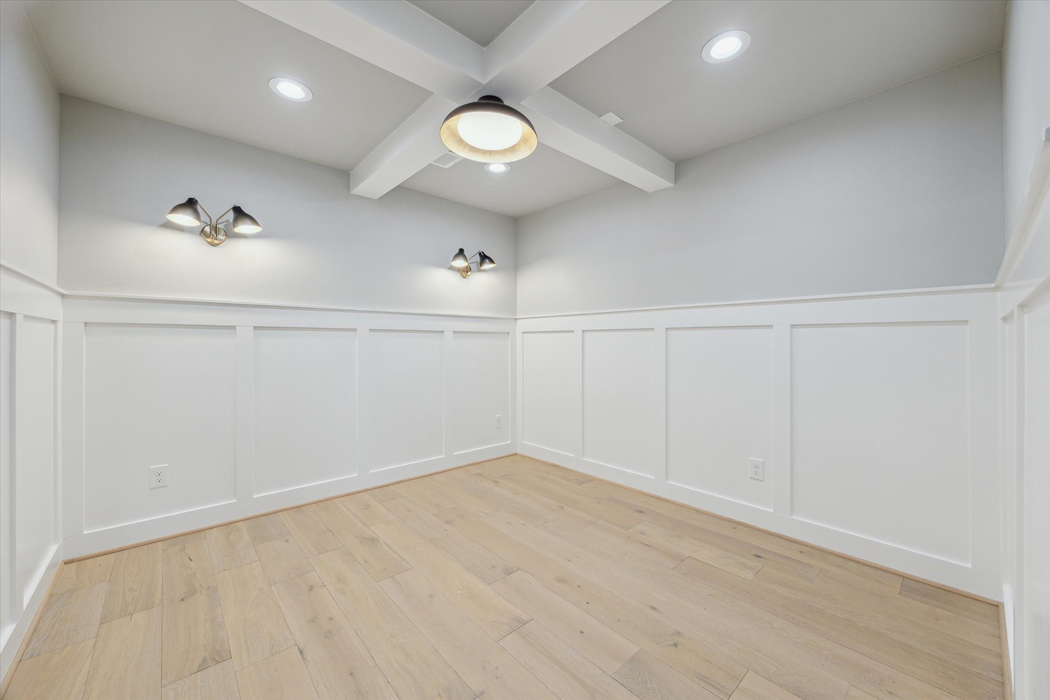 2447 Lakewood Pointe Property Photo 31