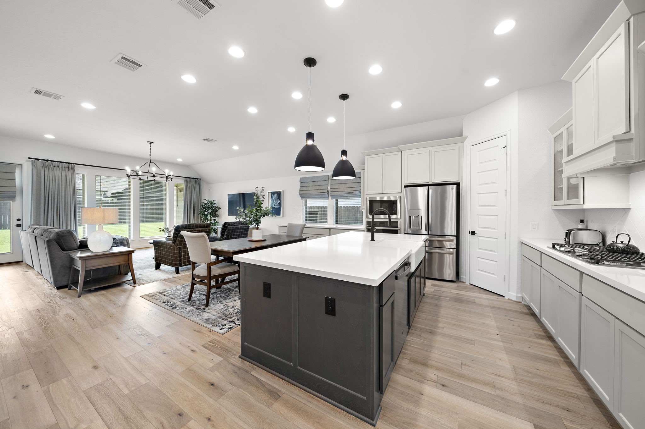 16943 Lupine Meadow Lane Property Photo 6
