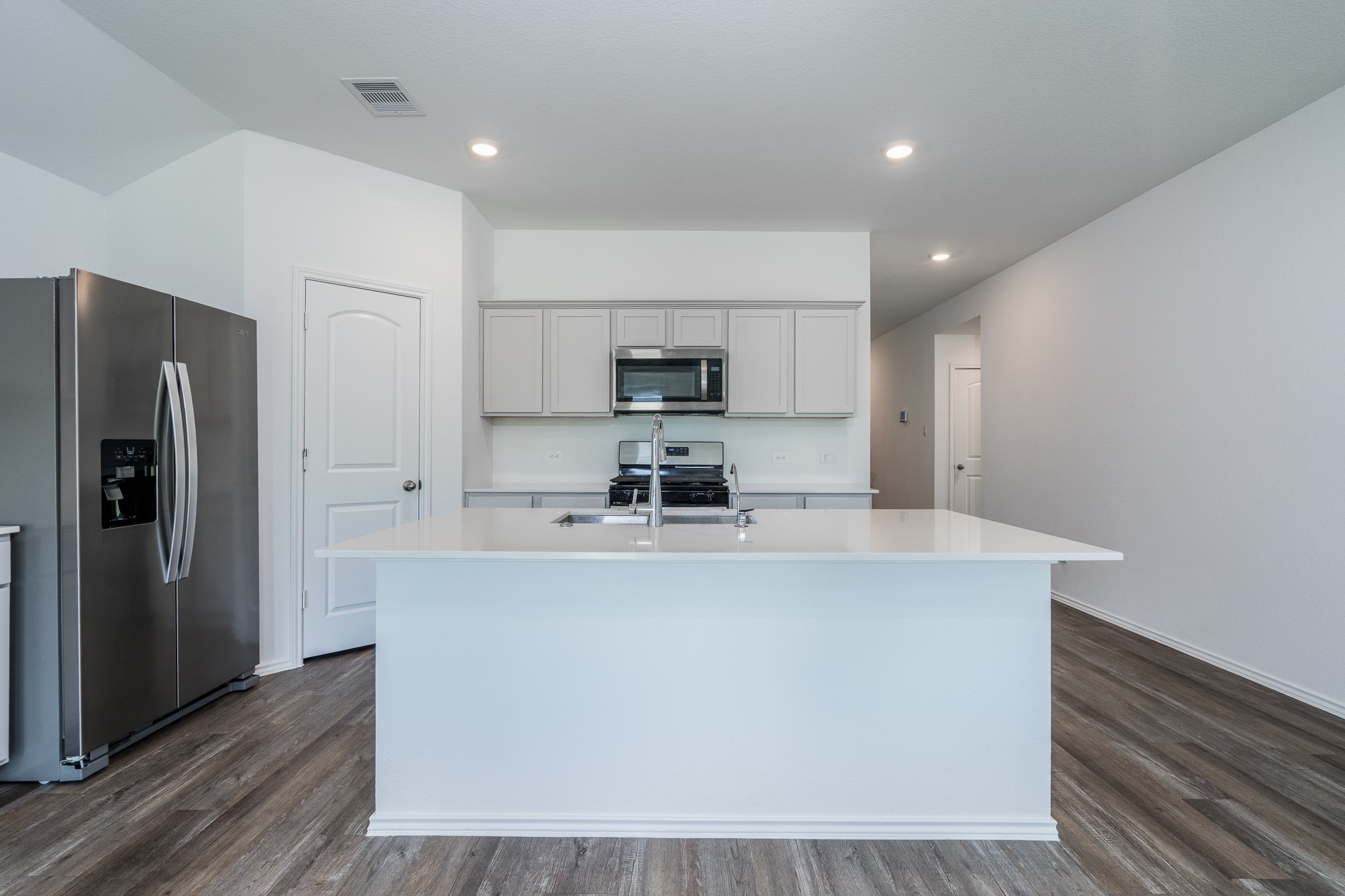 14317 Cloudy Lane Property Photo 5