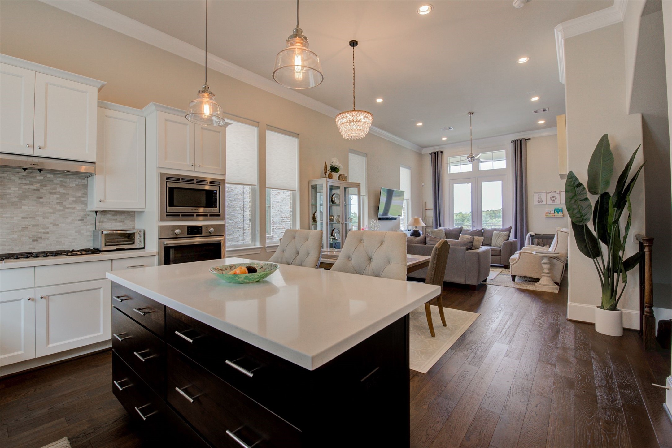 9664 Knight Road Property Photo 1