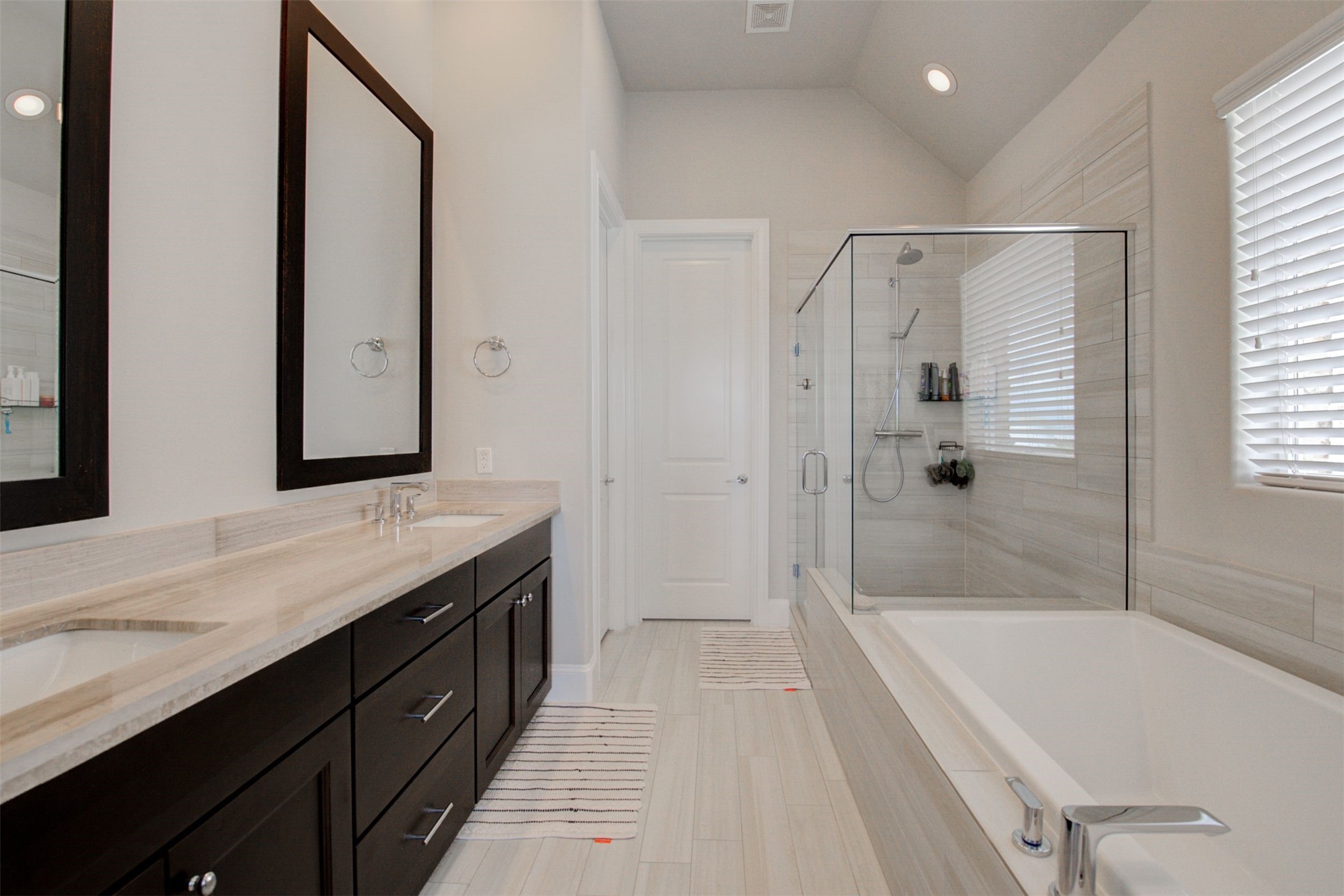 9664 Knight Road Property Photo 27