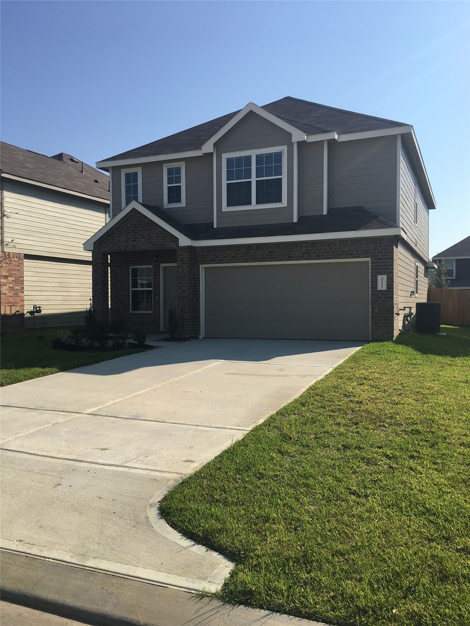2111 Ethan Drive Property Photo 3