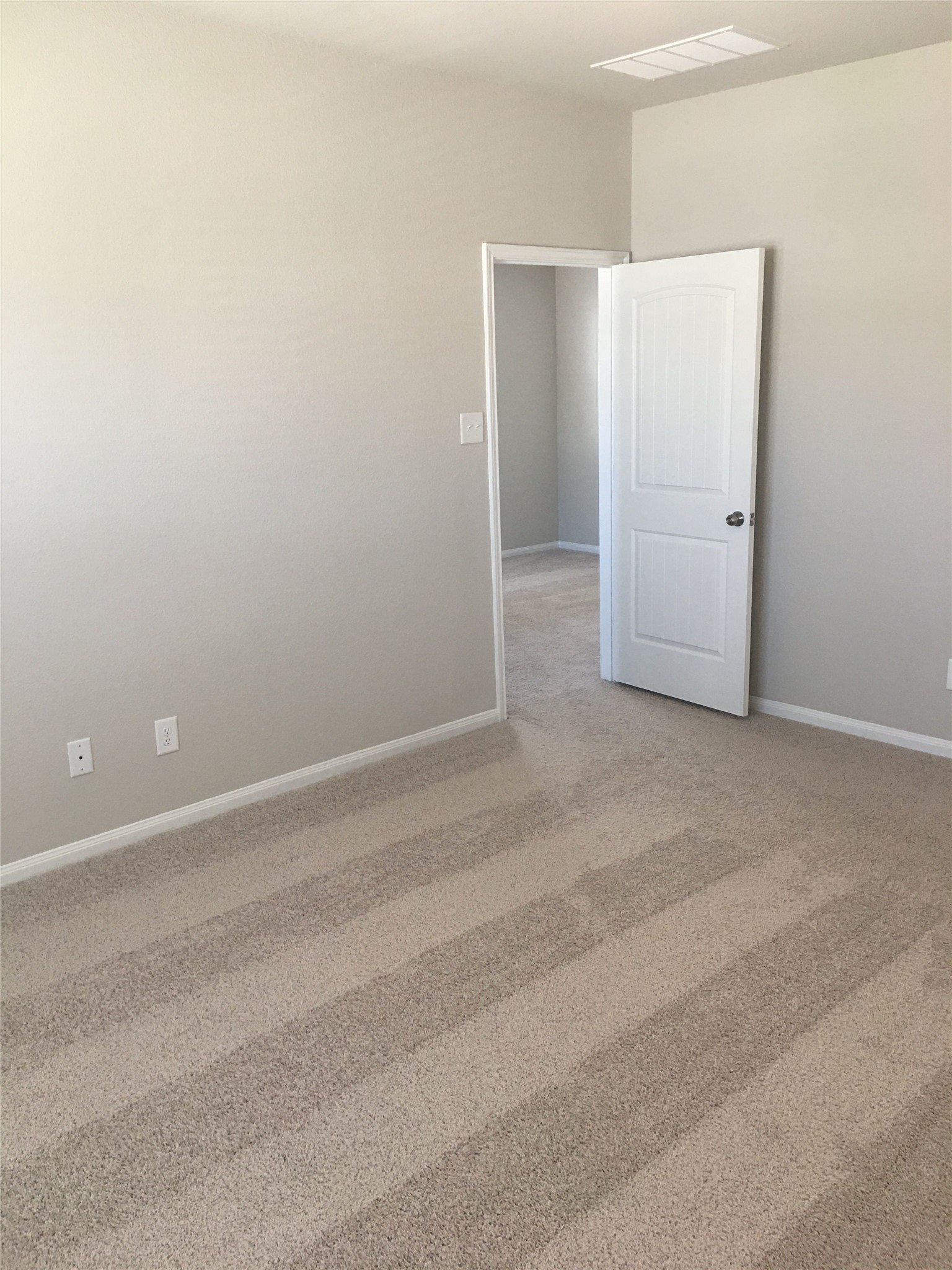 2111 Ethan Drive Property Photo 14