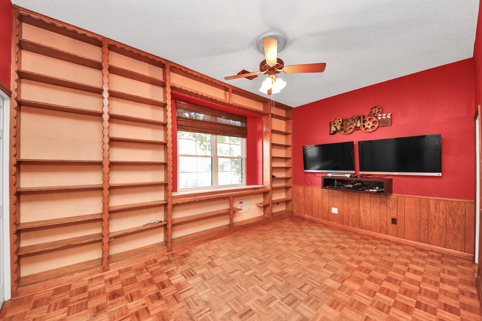 722 Chevy Chase Circle Property Photo 16