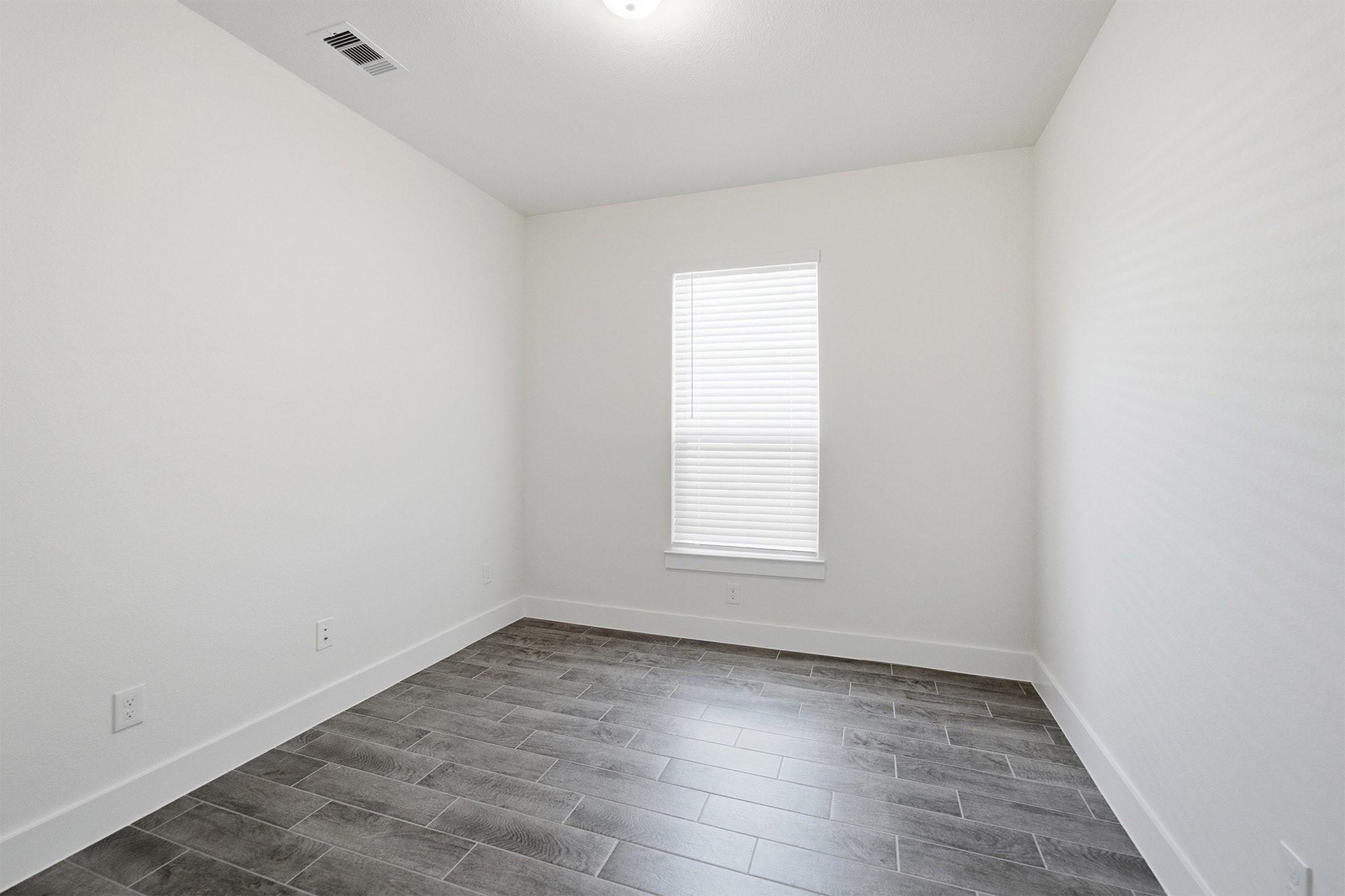 7934 Jade Crest Drive Property Photo 9
