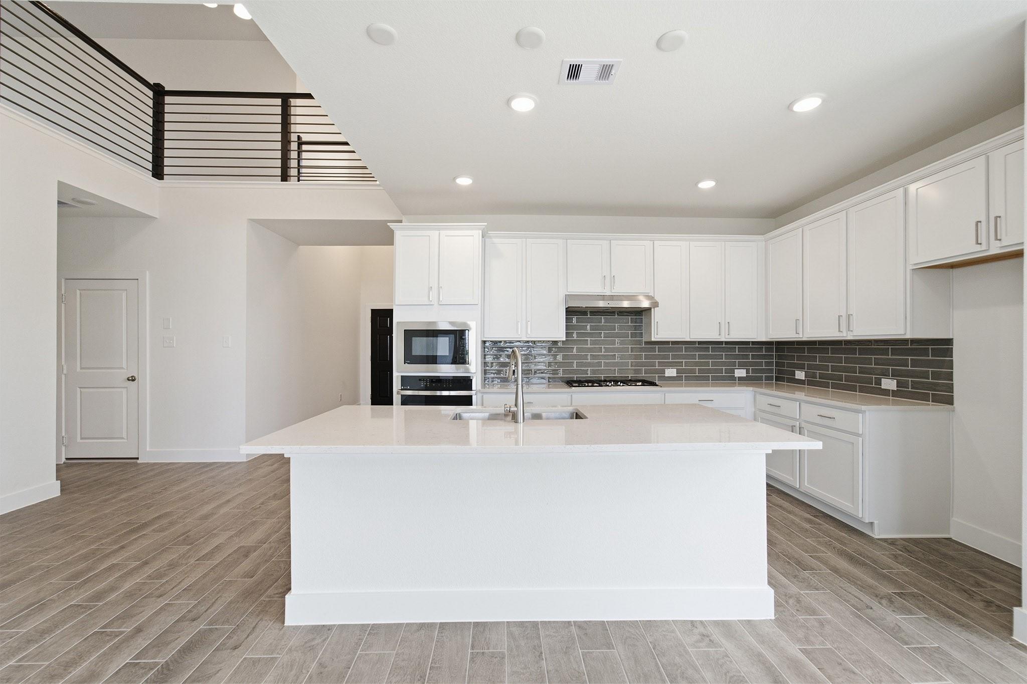 7934 Jade Crest Drive Property Photo 17