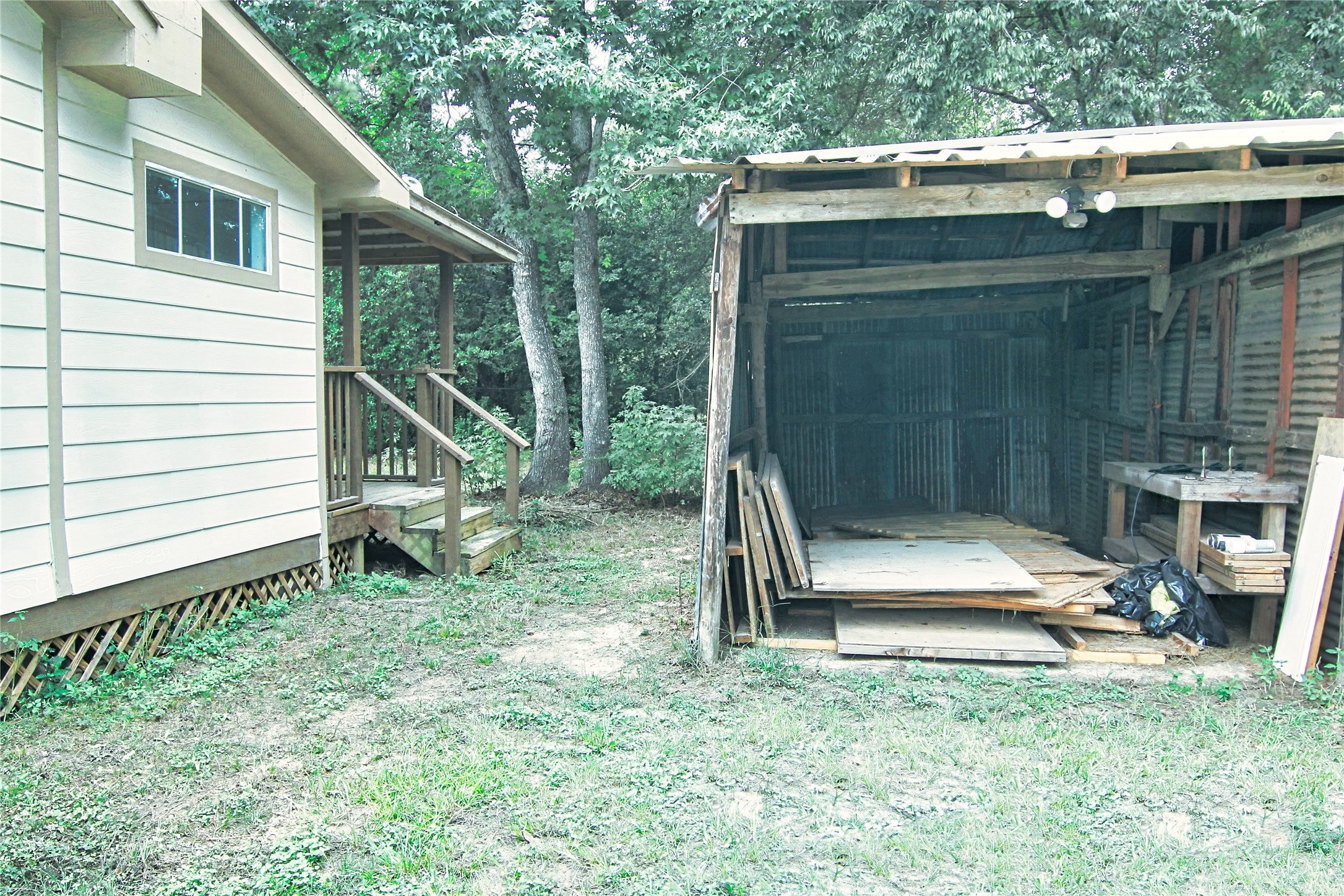 15114 Firetower Road Property Photo 2