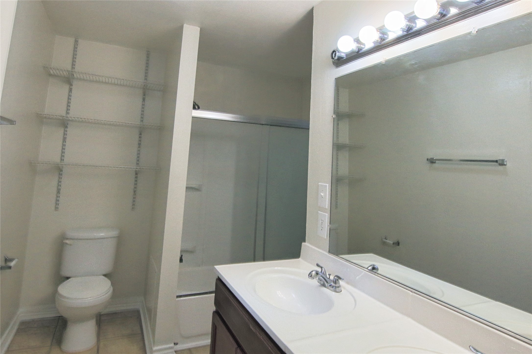 15114 Firetower Road Property Photo 6