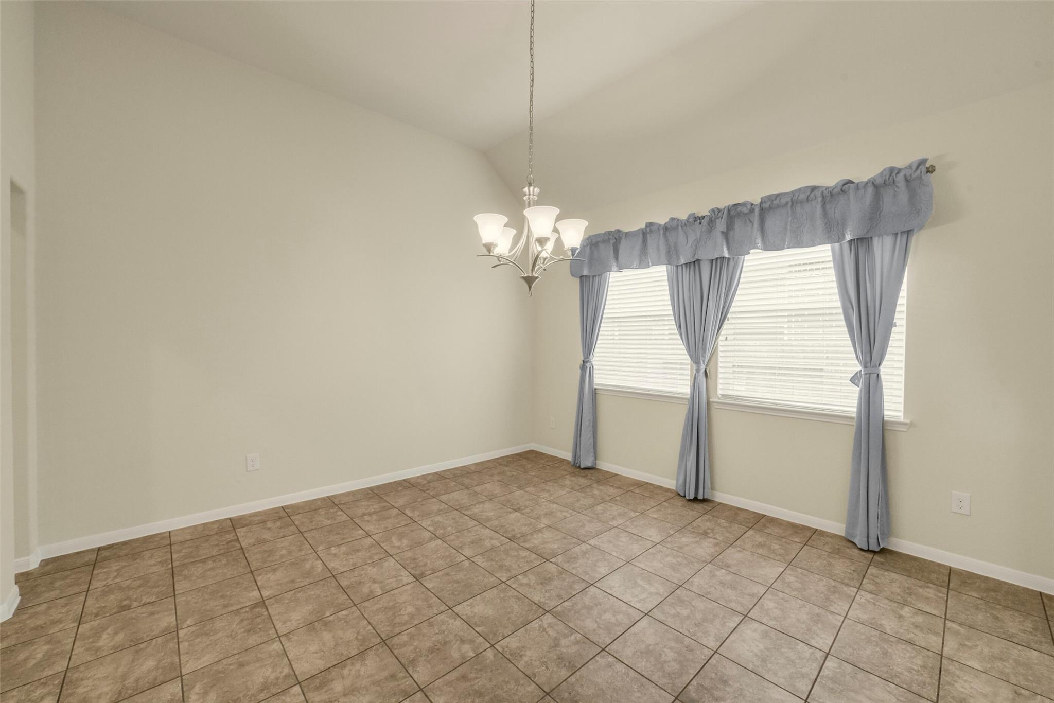 3302 Windsor Ranch Lane Property Photo 17