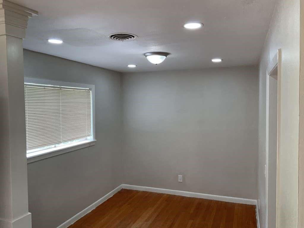 210 Southern Oaks Drive, Lake Jackson Tx 77566 Property Photo 10