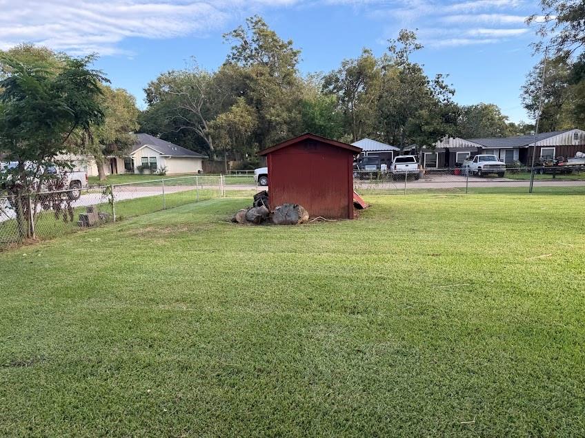 210 Southern Oaks Drive, Lake Jackson Tx 77566 Property Photo 21