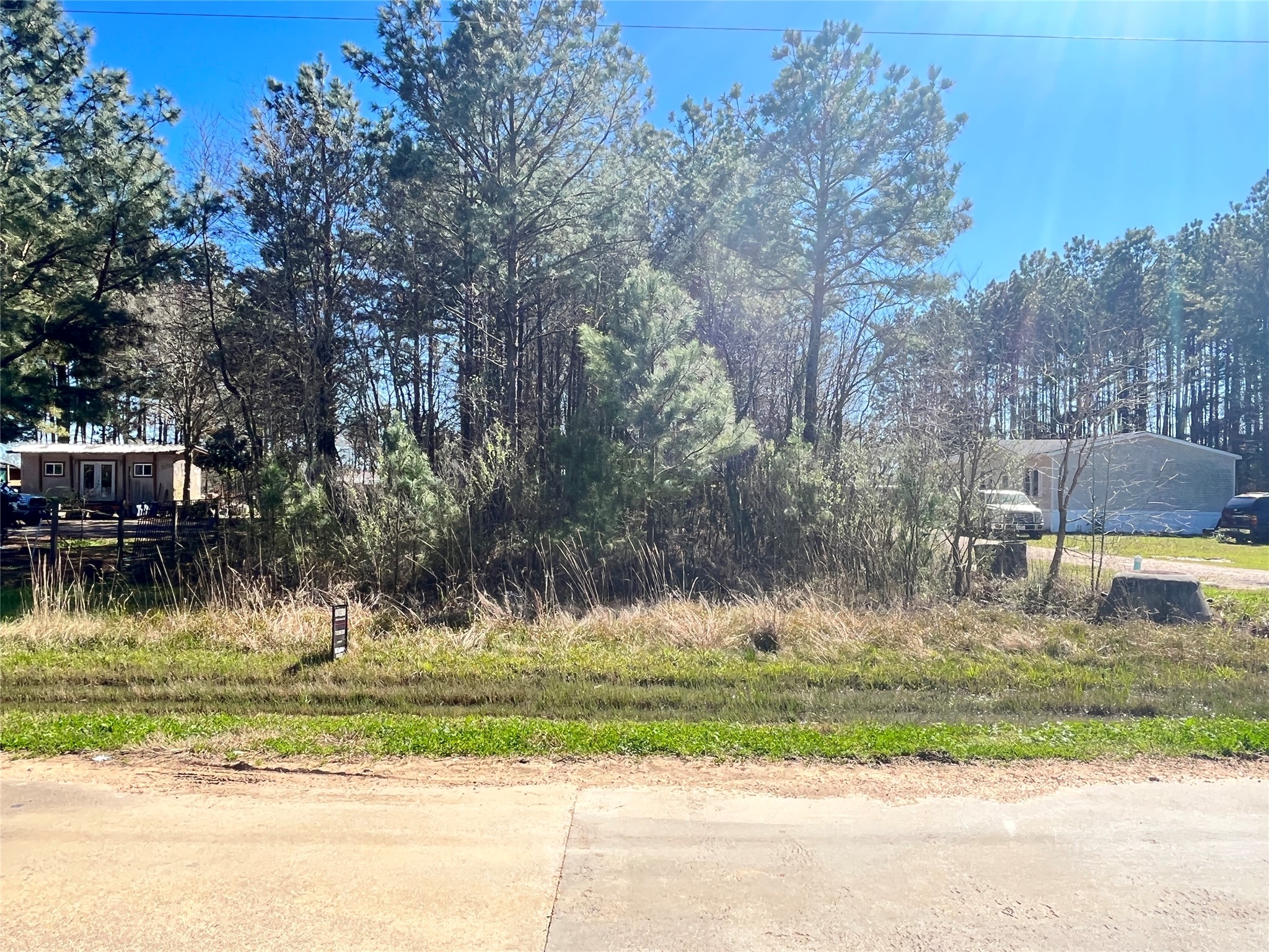 1194 County Road 3545 Property Photo 6