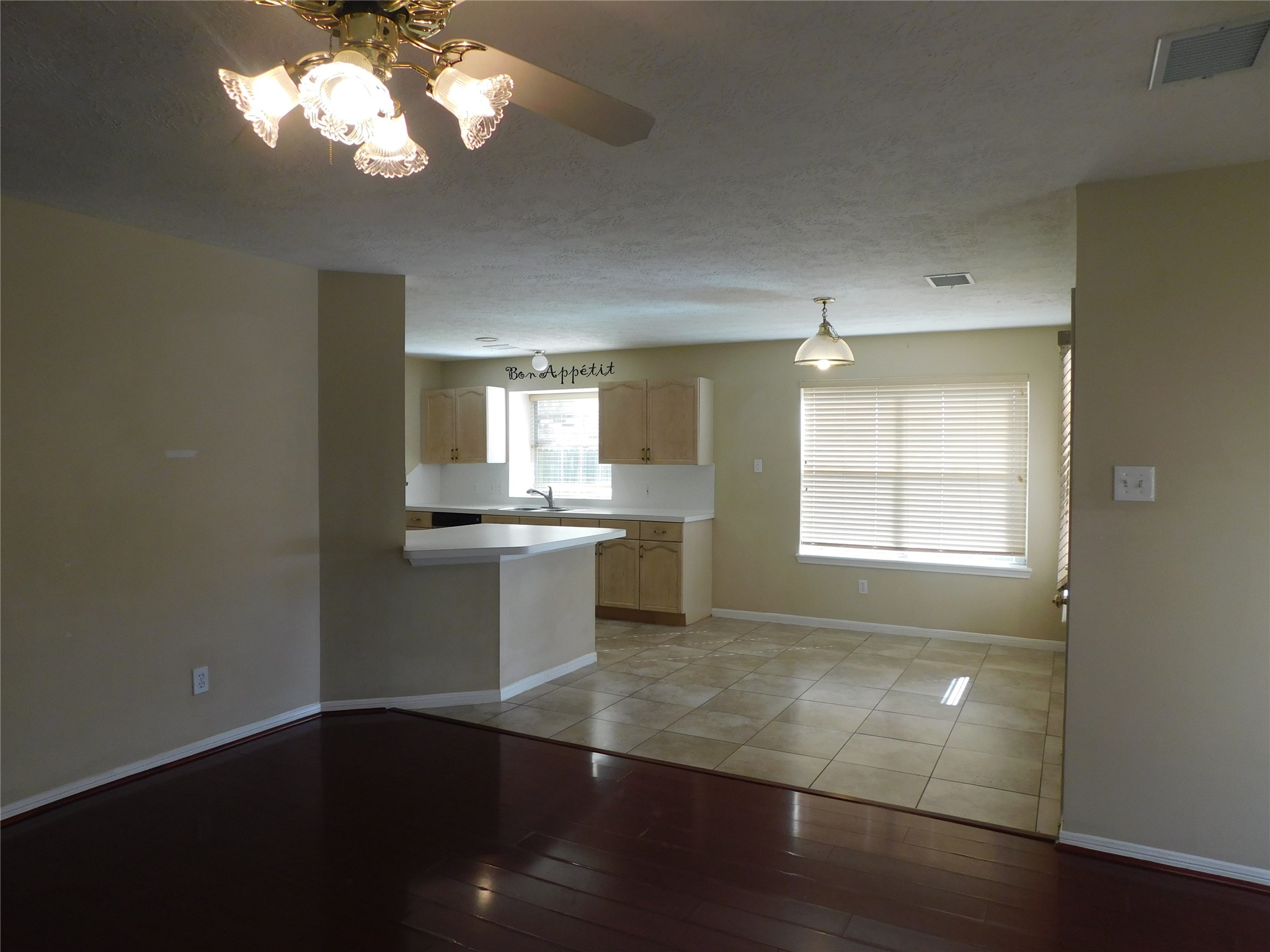 122 High Meadows Drive Property Photo 8