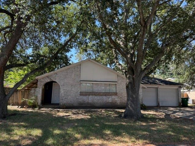 728 Milton Street, Angleton Tx 77515 Property Photo 1