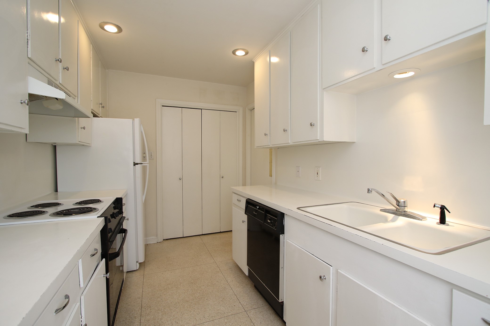 1733 Commonwealth Street Property Photo 11