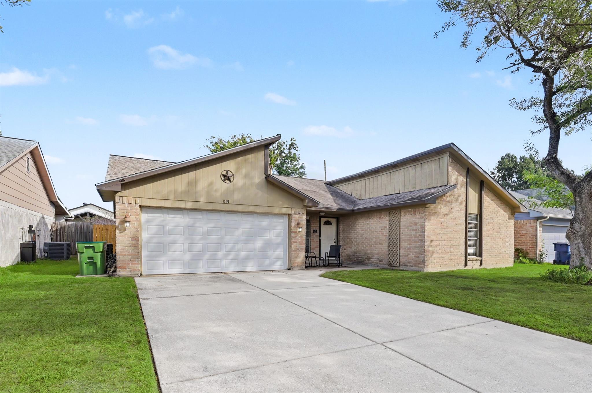 1115 Thomas Drive, Humble Tx 77338 Property Photo 1