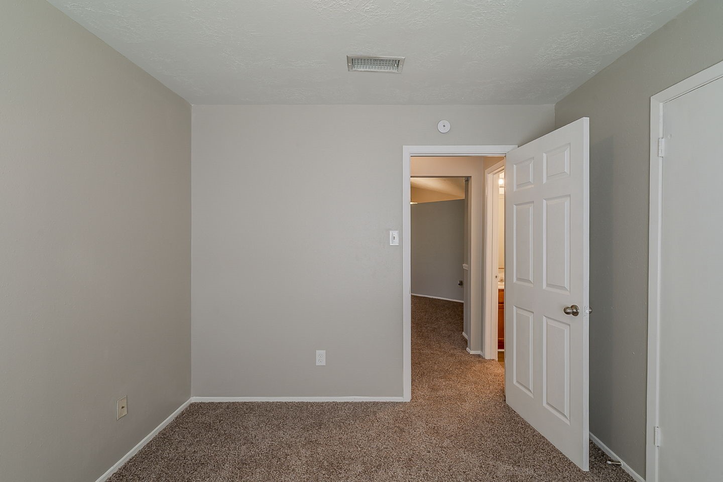 7222 Dogwood Trail Drive Property Photo 27
