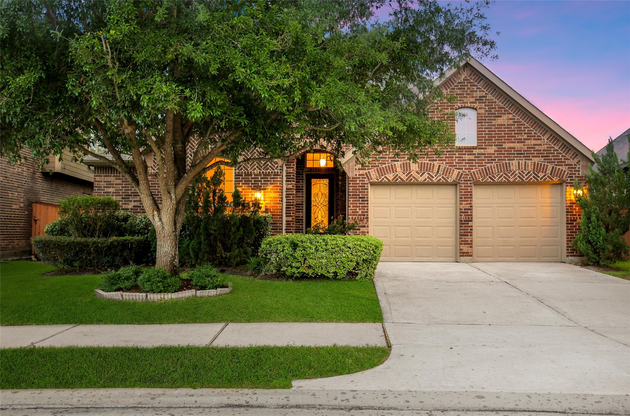 10938 Glenrothers Drive Property Photo 1