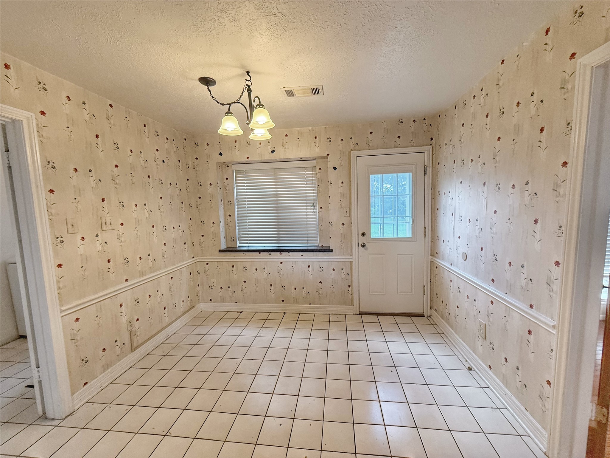 13103 Holston Hills Drive Property Photo 11