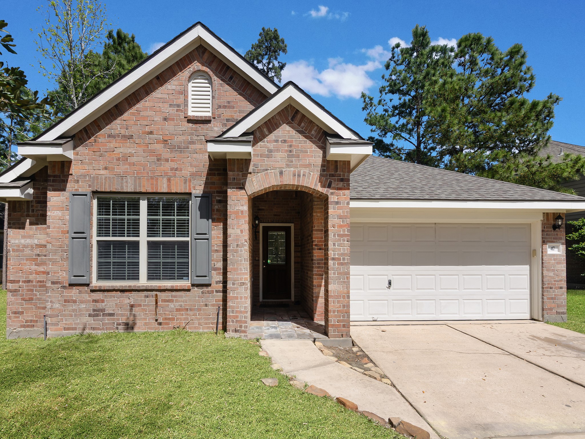 47 Lasting Spring Property Photo 1