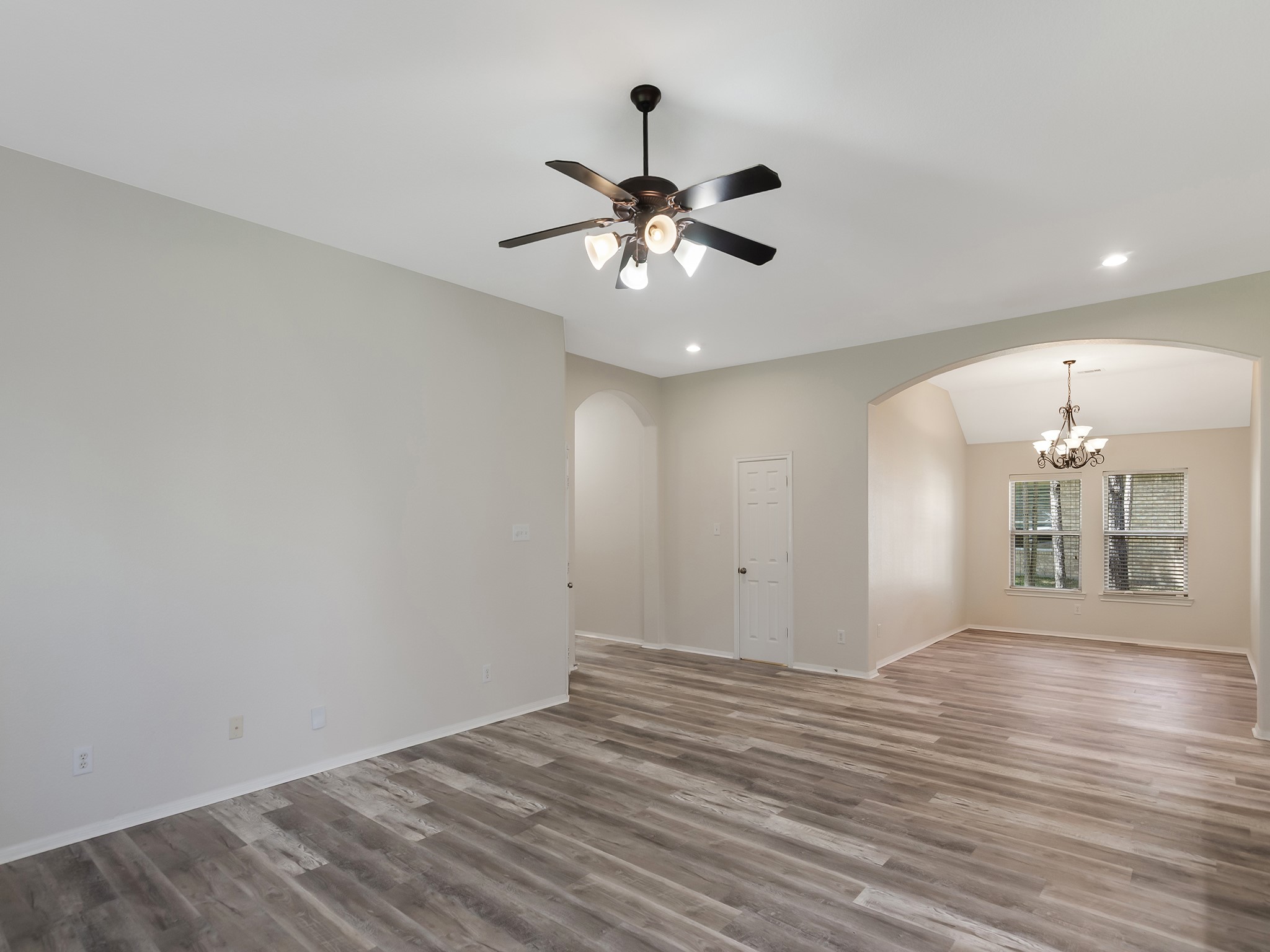 47 Lasting Spring Property Photo 10