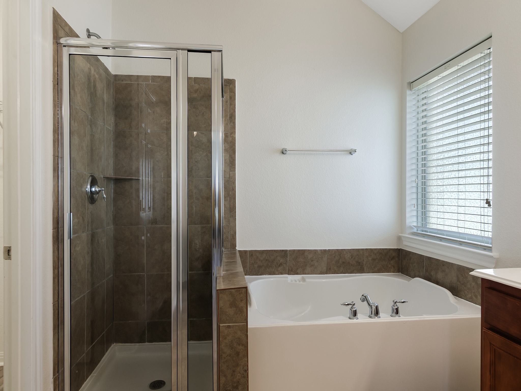47 Lasting Spring Property Photo 19